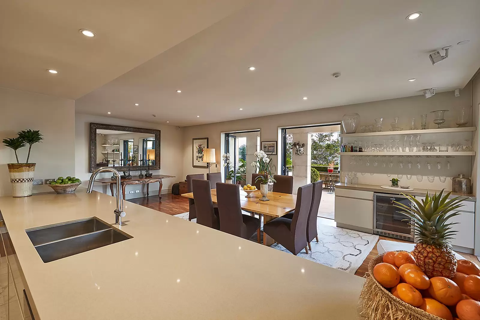 1/11 Gladswood Gardens, Double Bay Sold by Sydney Sotheby's International Realty - image 4