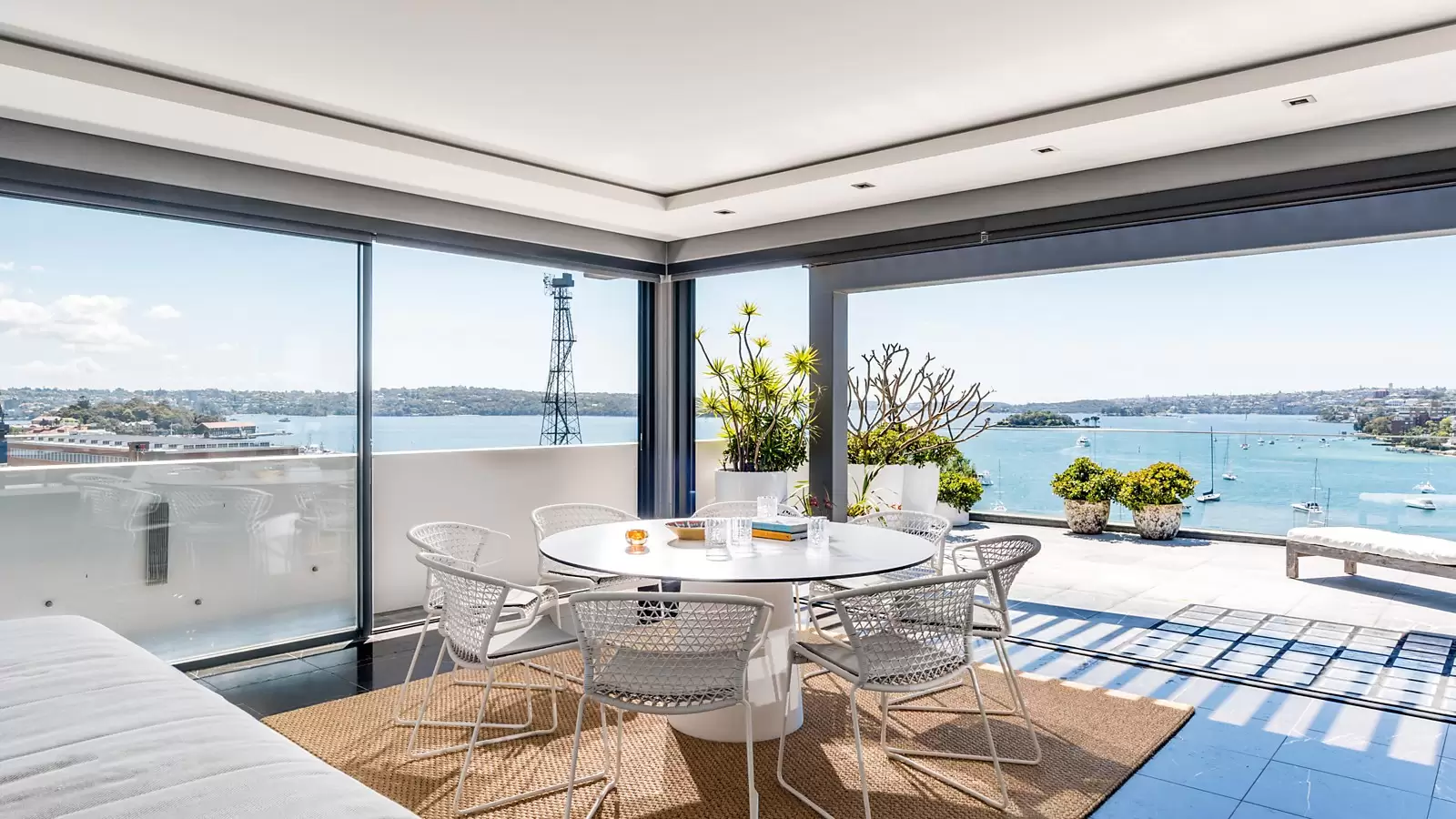 19/8-10 Billyard Avenue, Elizabeth Bay Sold by Sydney Sotheby's International Realty - image 8