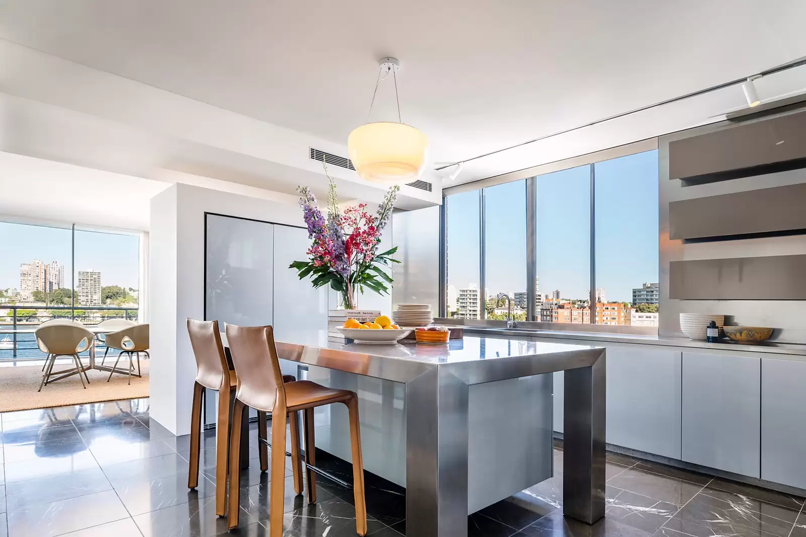 19/8-10 Billyard Avenue, Elizabeth Bay Sold by Sydney Sotheby's International Realty - image 7