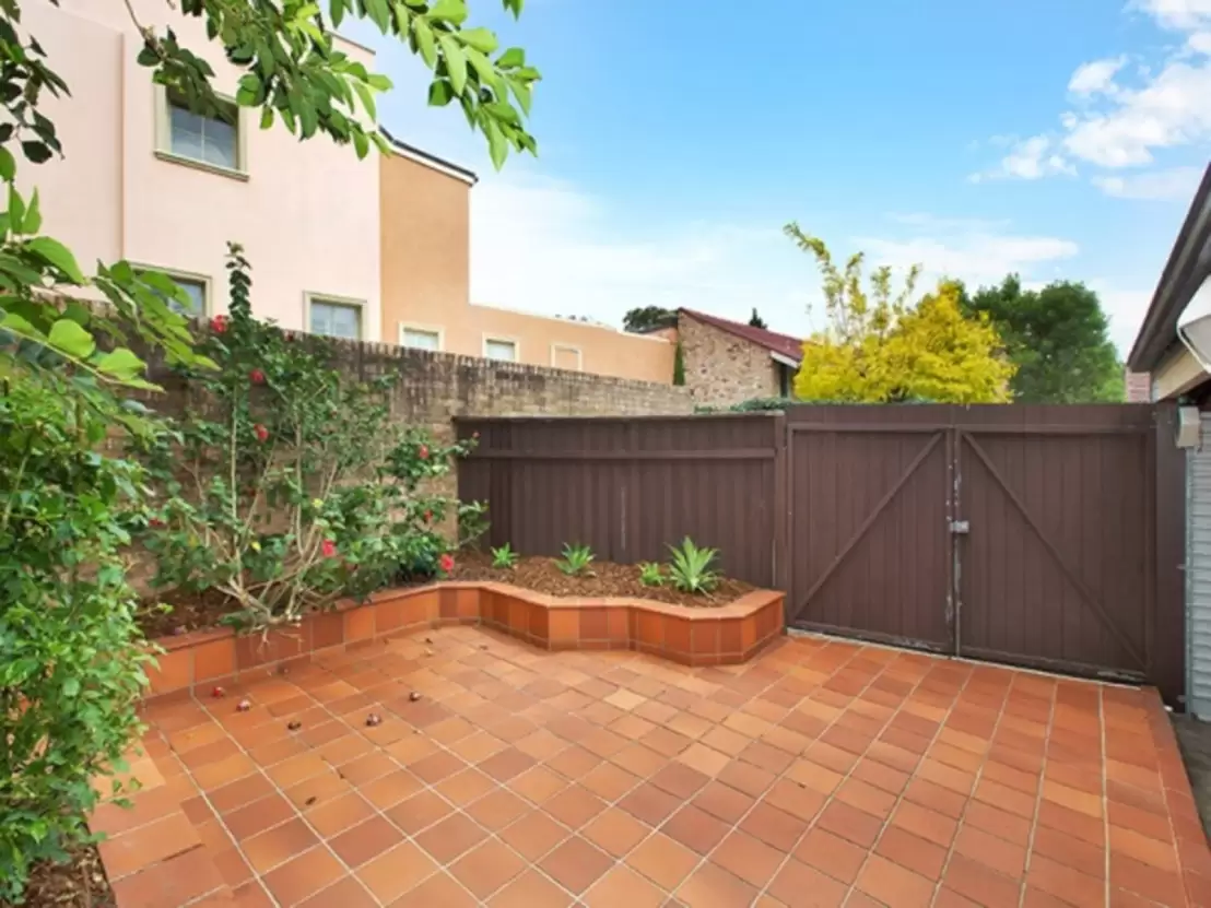 112 Ocean Street, Woollahra Leased by Sydney Sotheby's International Realty - image 5