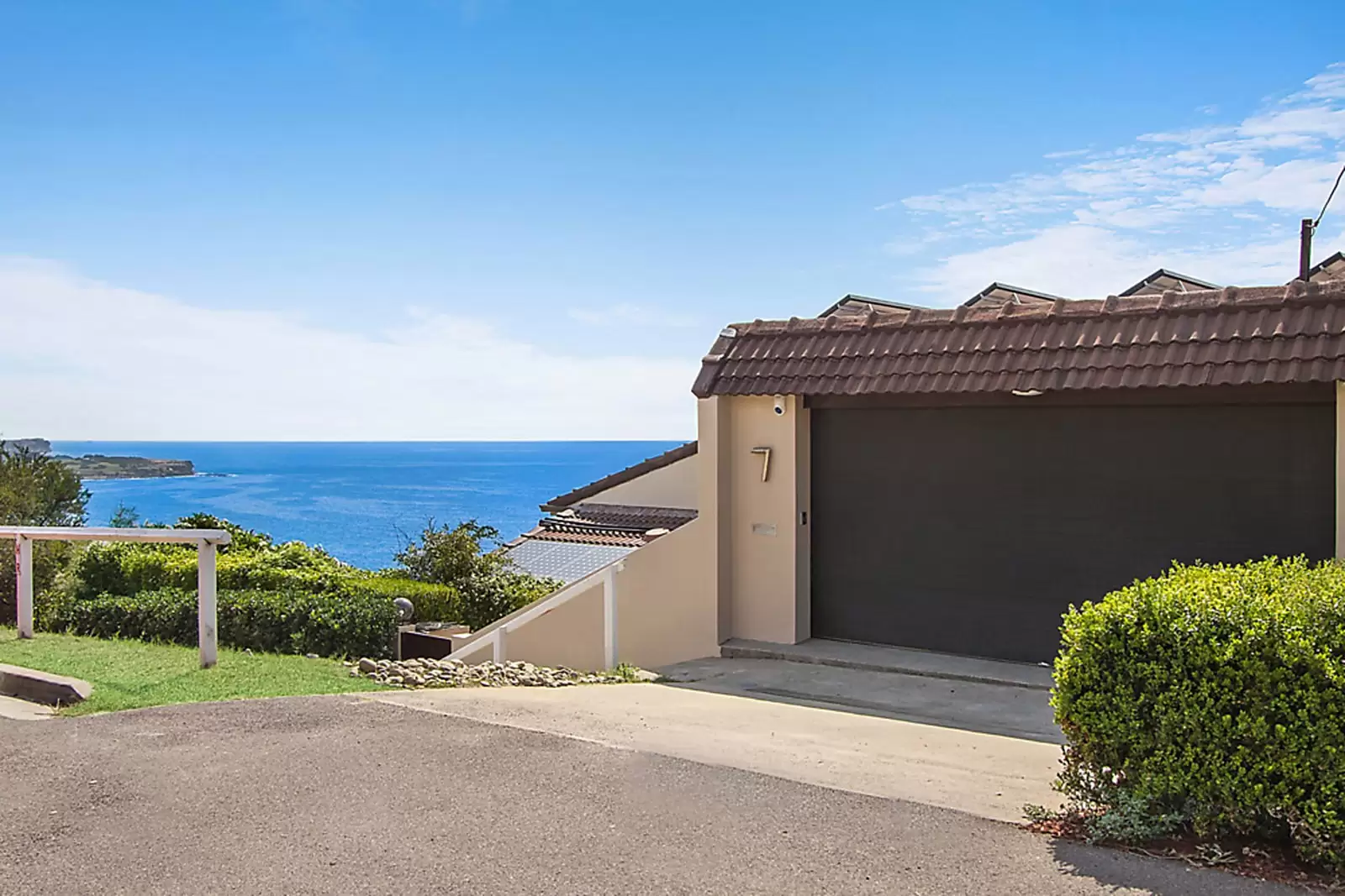 5-7 Garnet Street, South Coogee Sold by Sydney Sotheby's International Realty - image 7