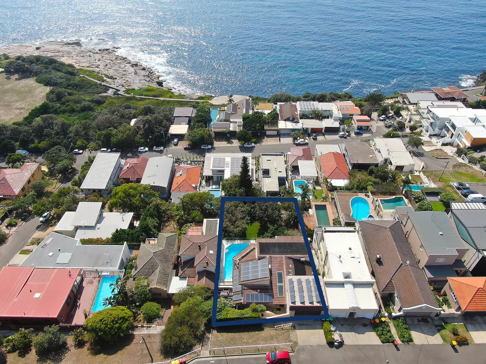 5-7 Garnet Street, South Coogee Sold by Sydney Sotheby's International Realty - image 1