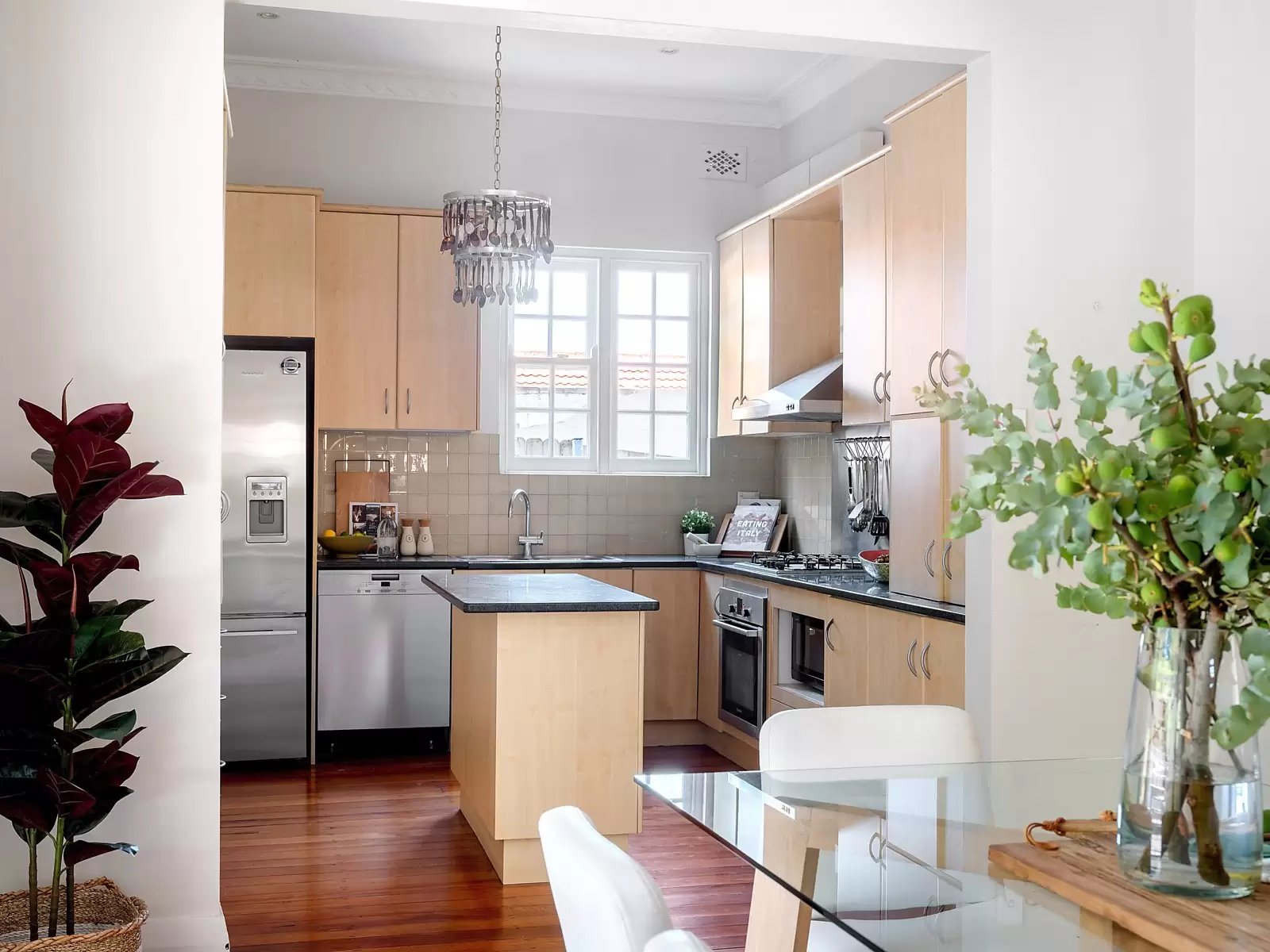 55 Brook Street, Coogee Sold by Sydney Sotheby's International Realty - image 6