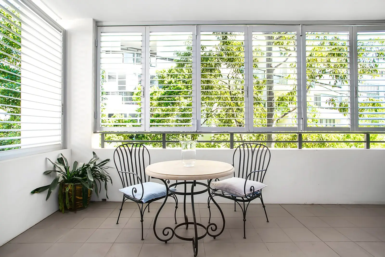 3311/12-14 Neild Avenue, Darlinghurst Sold by Sydney Sotheby's International Realty - image 2