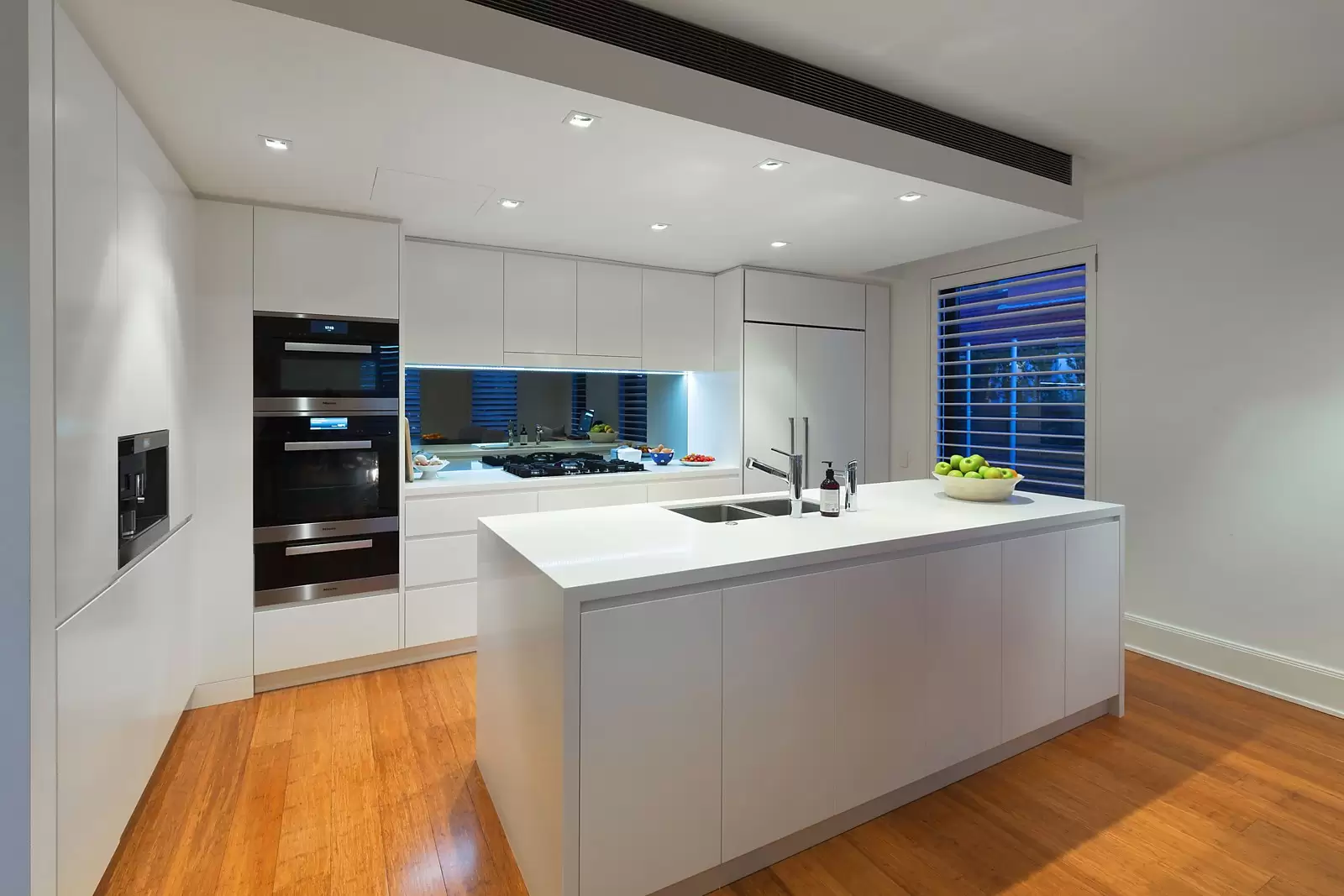602/14 Macleay Street, Potts Point Sold by Sydney Sotheby's International Realty - image 5