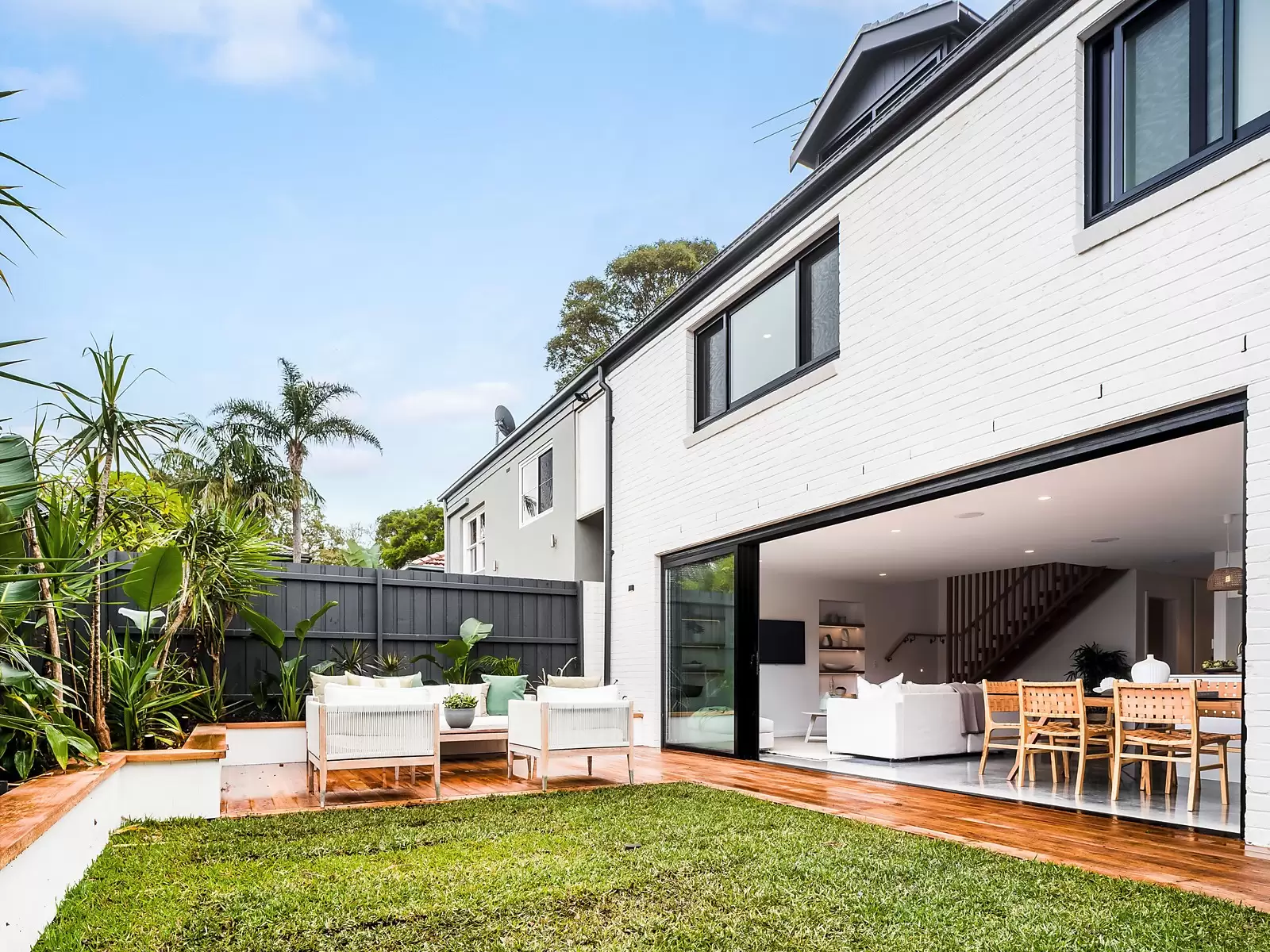 225B Rainbow Street, Randwick Sold by Sydney Sotheby's International Realty - image 3
