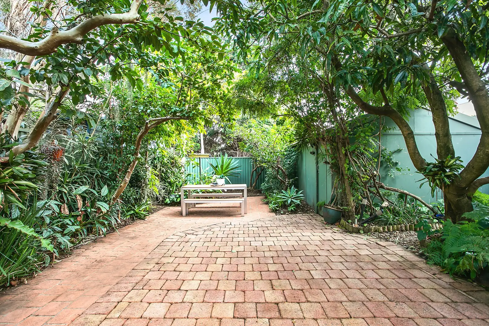 237 Doncaster Avenue, Kingsford Sold by Sydney Sotheby's International Realty - image 2