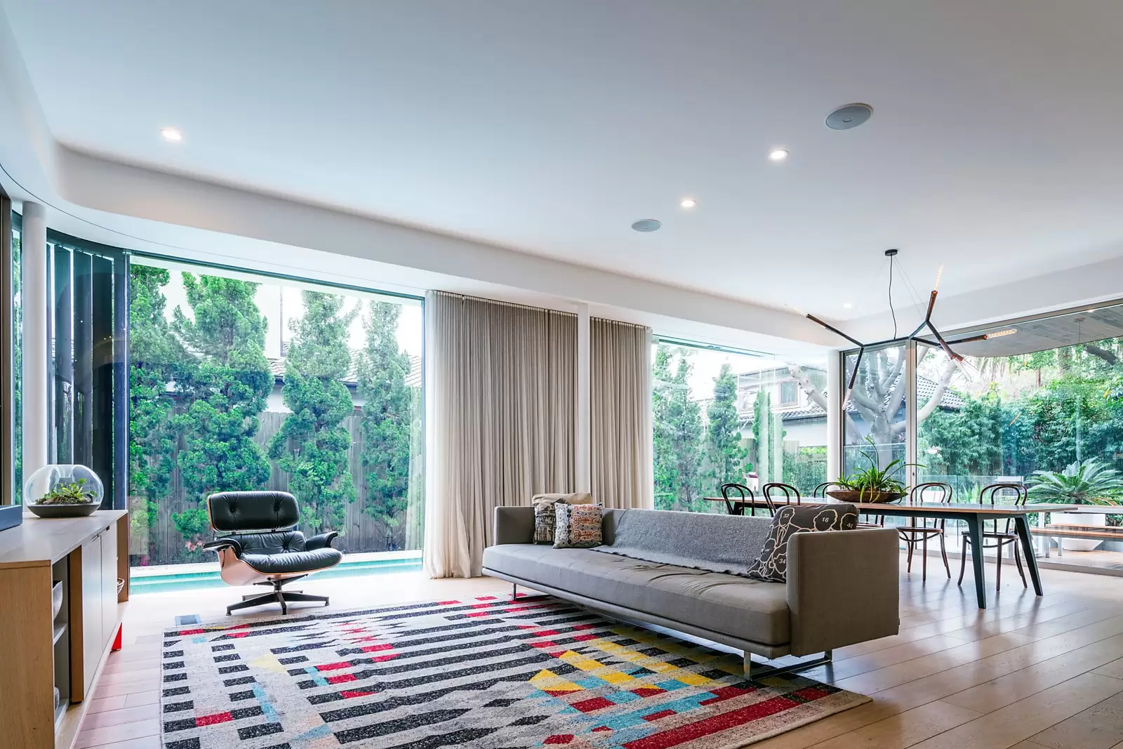 52 Milroy Avenue, Kensington Sold by Sydney Sotheby's International Realty - image 4