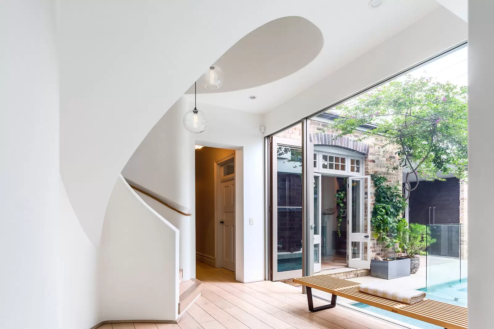 52 Milroy Avenue, Kensington Sold by Sydney Sotheby's International Realty - image 9
