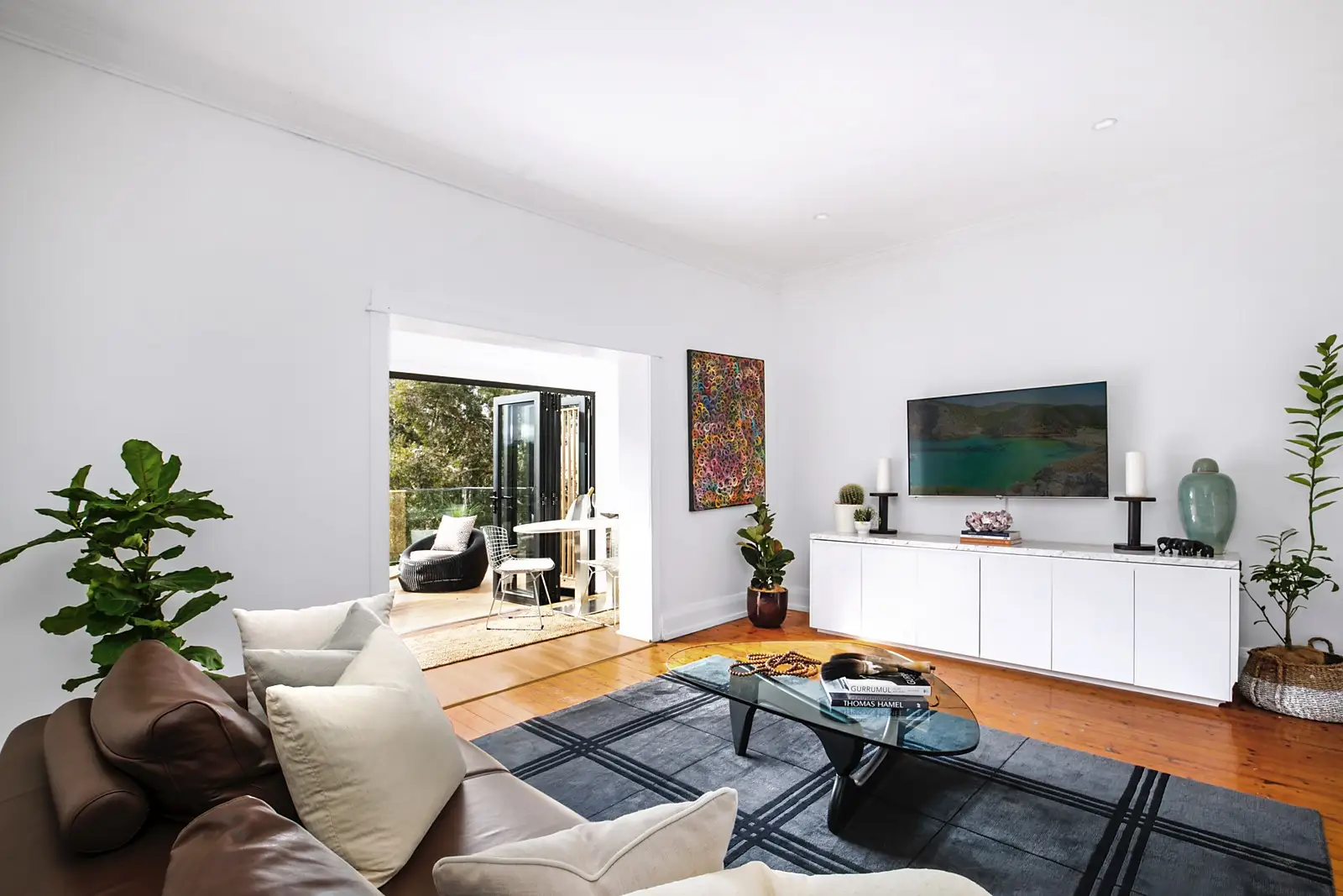1 Gardyne Street, Bronte Sold by Sydney Sotheby's International Realty - image 1