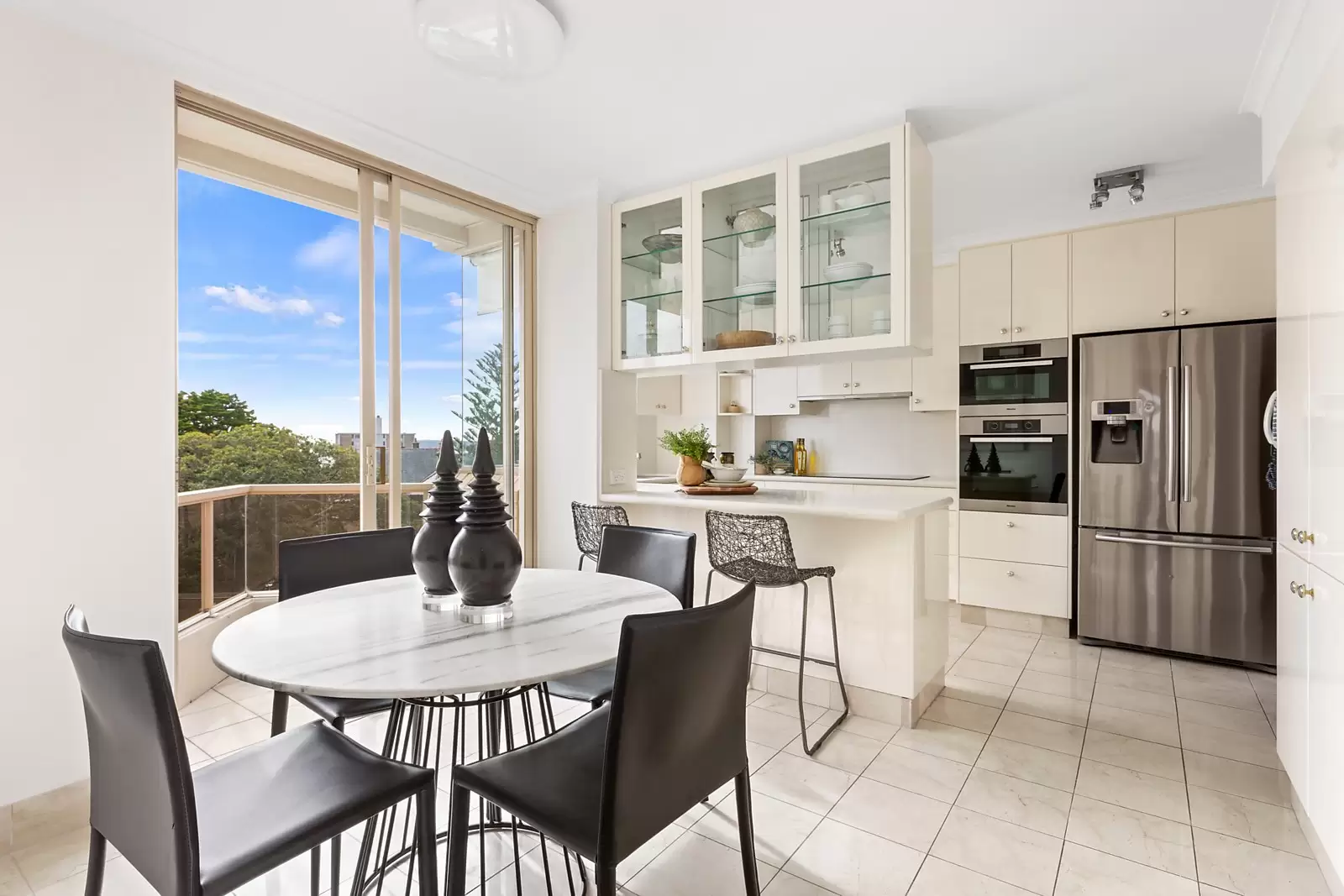8/95-97 Darling Point Road, Darling Point Sold by Sydney Sotheby's International Realty - image 9
