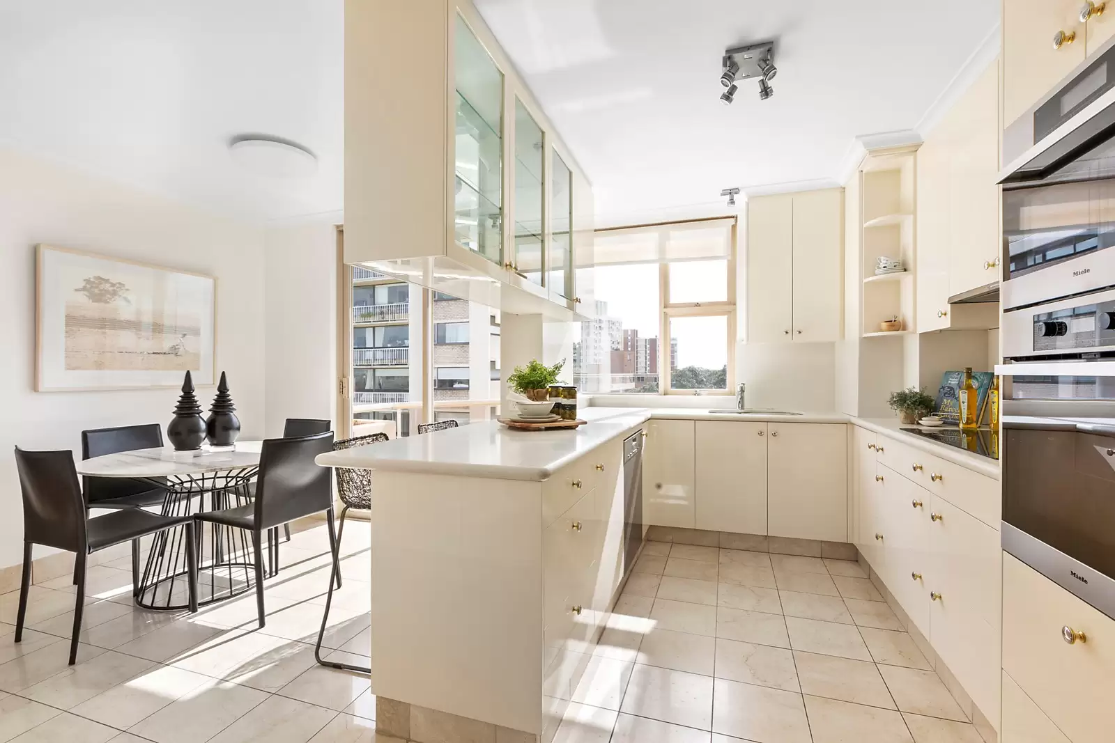 8/95-97 Darling Point Road, Darling Point Sold by Sydney Sotheby's International Realty - image 8