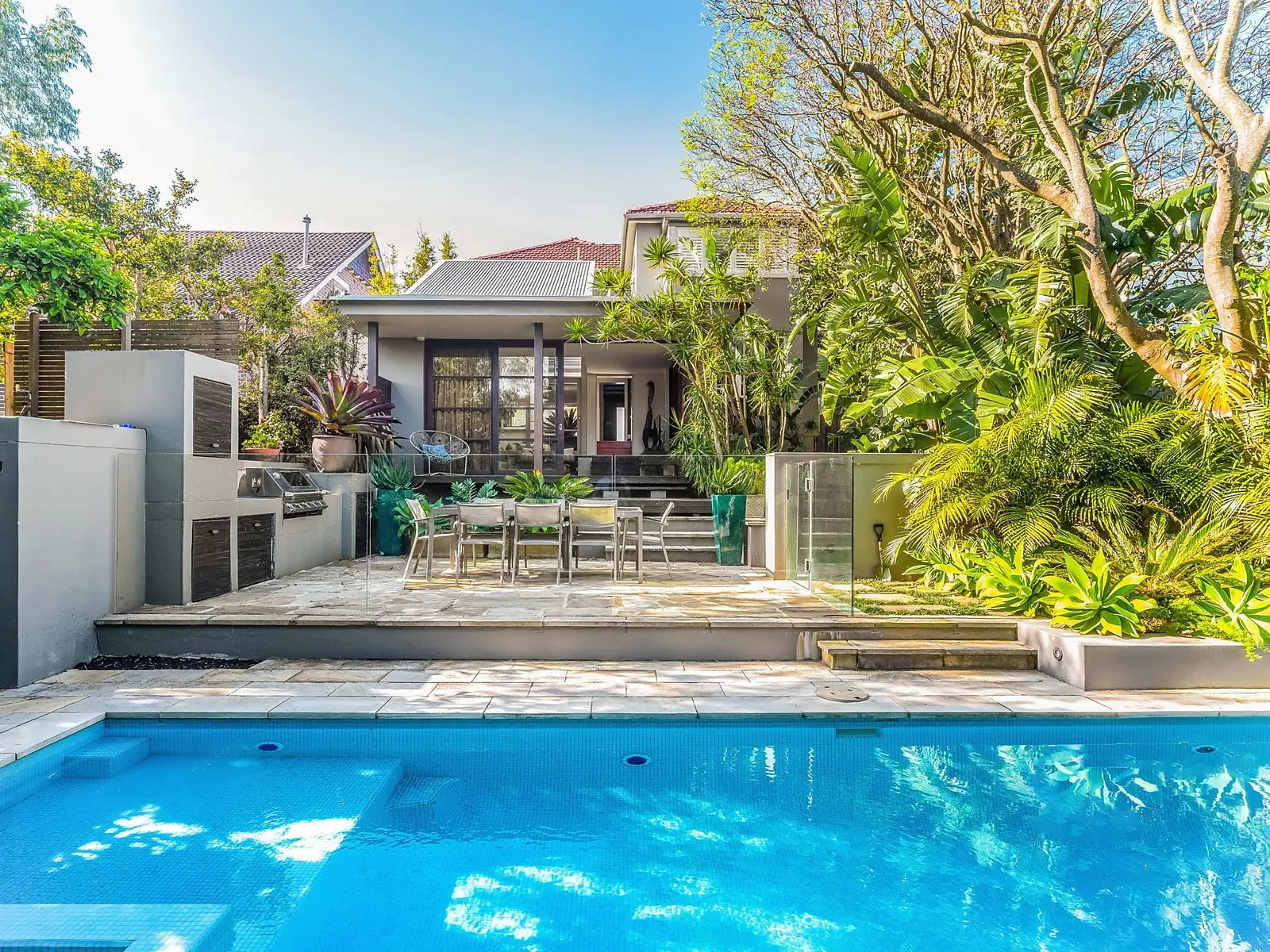 339 Rainbow Street, Coogee Sold by Sydney Sotheby's International Realty - image 1
