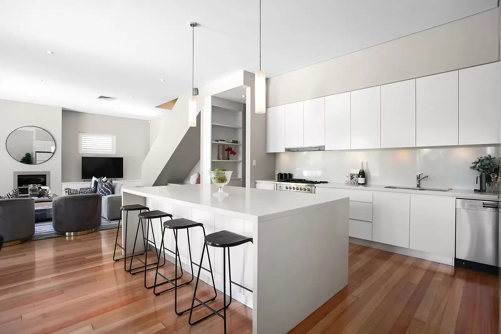 27 Milroy Avenue, Kensington Sold by Sydney Sotheby's International Realty - image 4