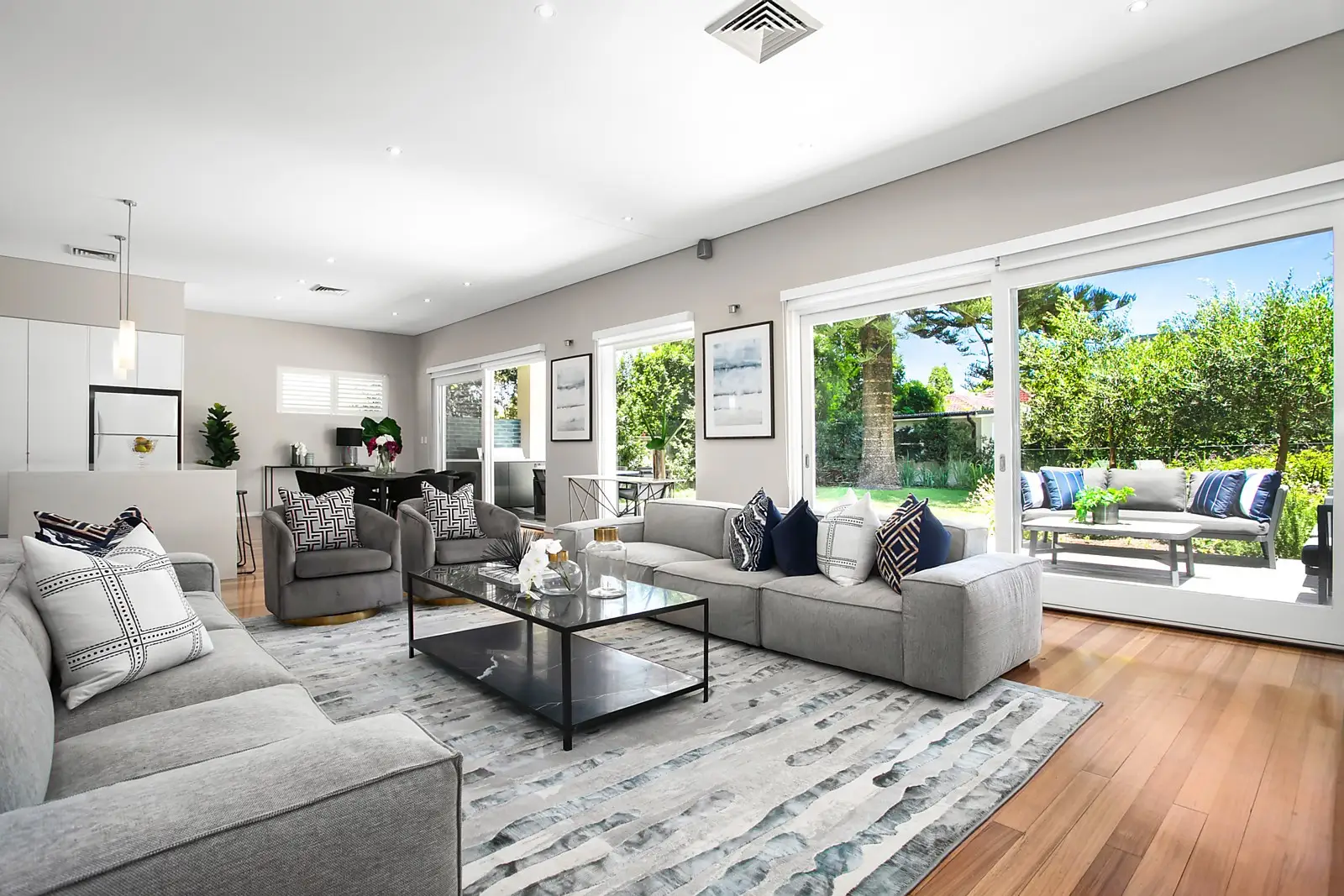 27 Milroy Avenue, Kensington Sold by Sydney Sotheby's International Realty - image 2