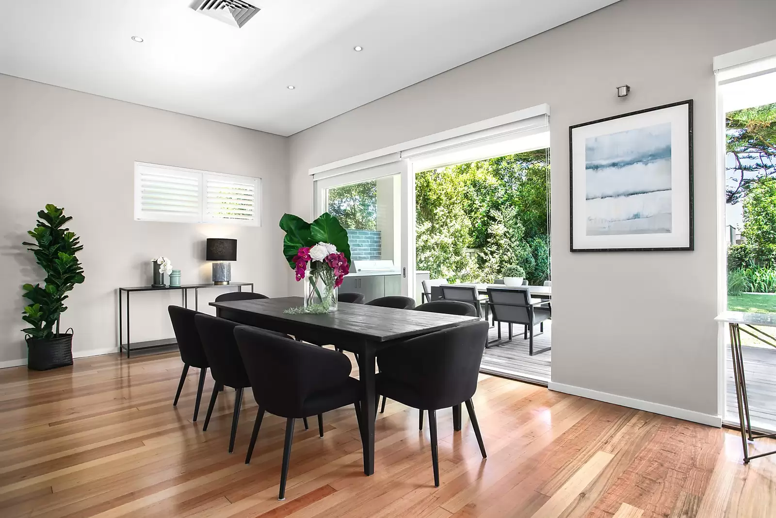 27 Milroy Avenue, Kensington Sold by Sydney Sotheby's International Realty - image 3