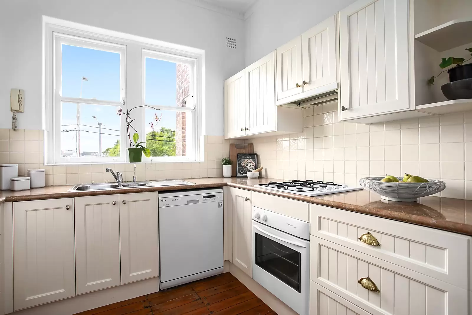 1/102 Alison Road, Randwick Sold by Sydney Sotheby's International Realty - image 3