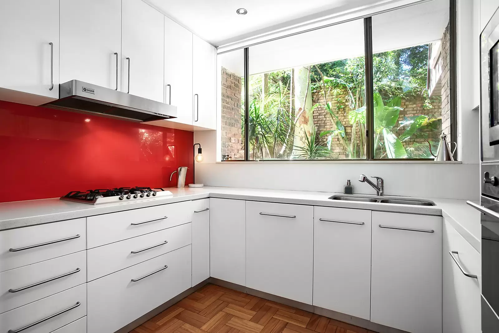 6/83 Ocean Street, Woollahra Sold by Sydney Sotheby's International Realty - image 3