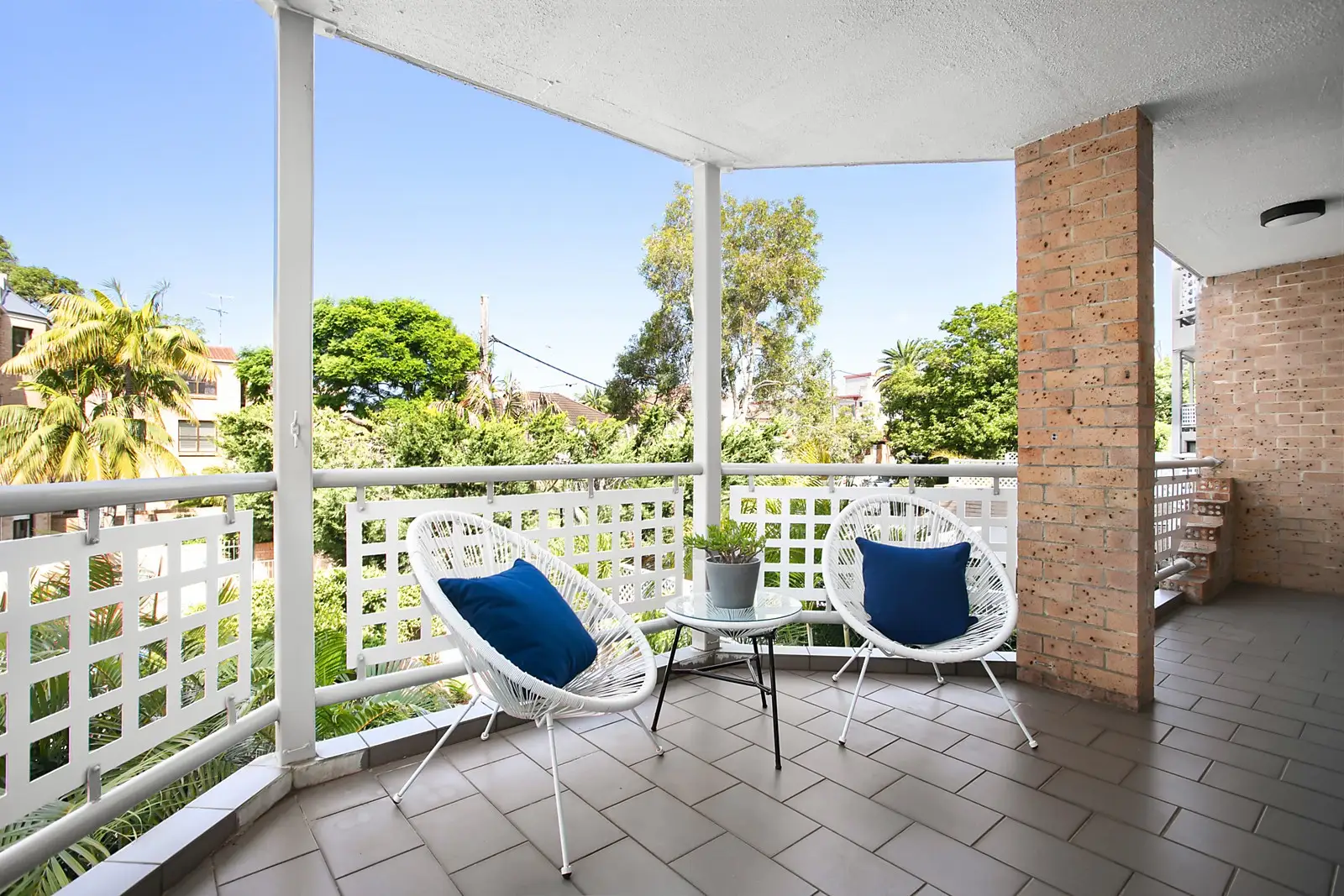 16/4-8 Edgecumbe Avenue, Coogee Sold by Sydney Sotheby's International Realty - image 2