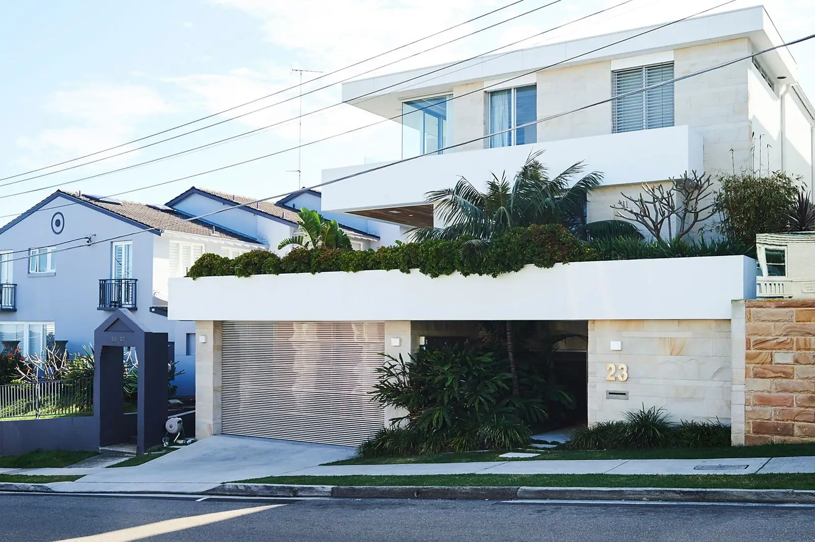23 Dellview Street, Tamarama Sold by Sydney Sotheby's International Realty - image 1