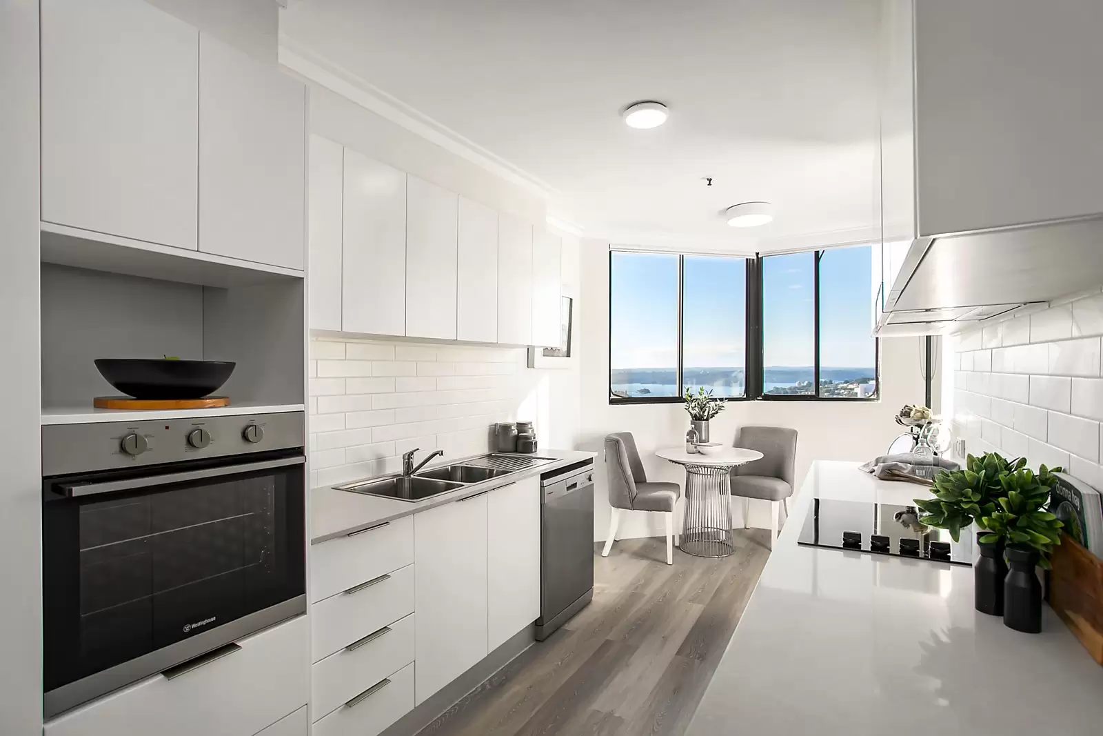 2506/71-73 Spring Street, Bondi Junction Sold by Sydney Sotheby's International Realty - image 5