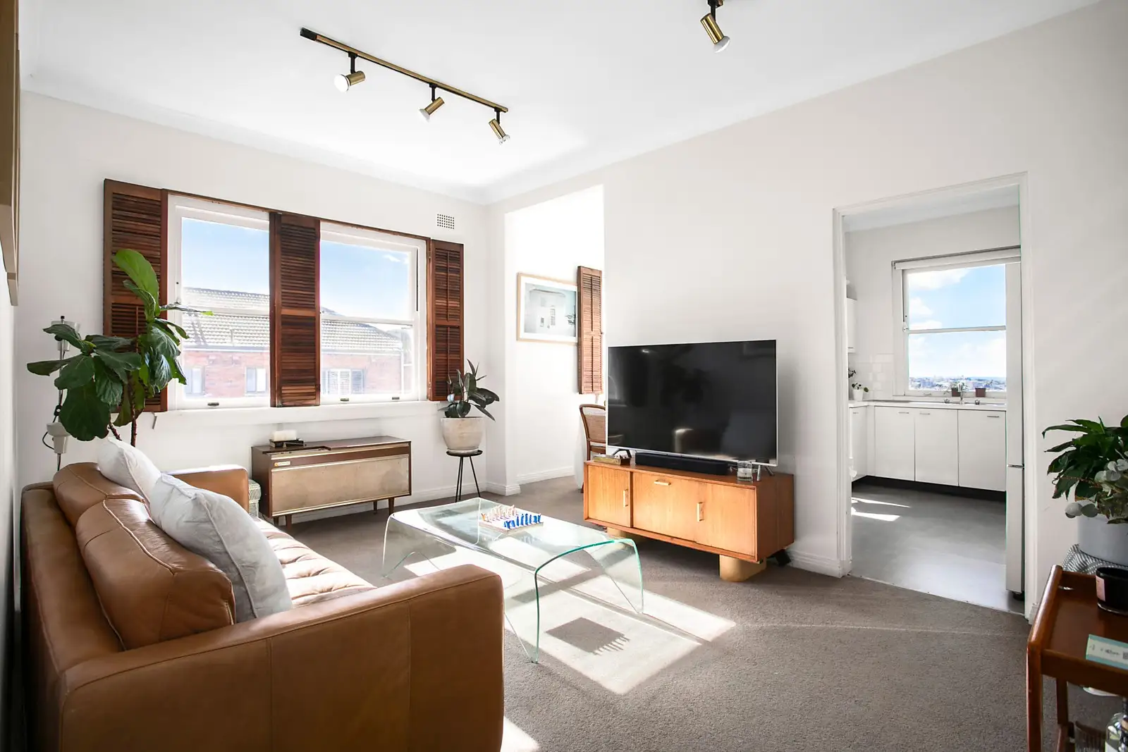 17/161 Victoria Road, Bellevue Hill Sold by Sydney Sotheby's International Realty - image 1