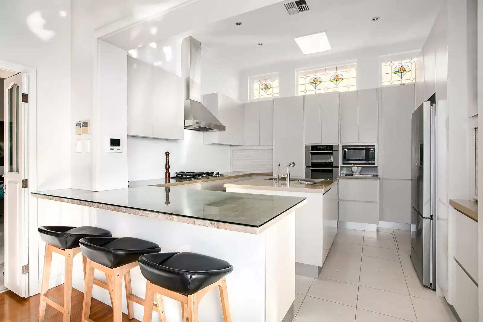 28 Bay Street, Coogee Sold by Sydney Sotheby's International Realty - image 4