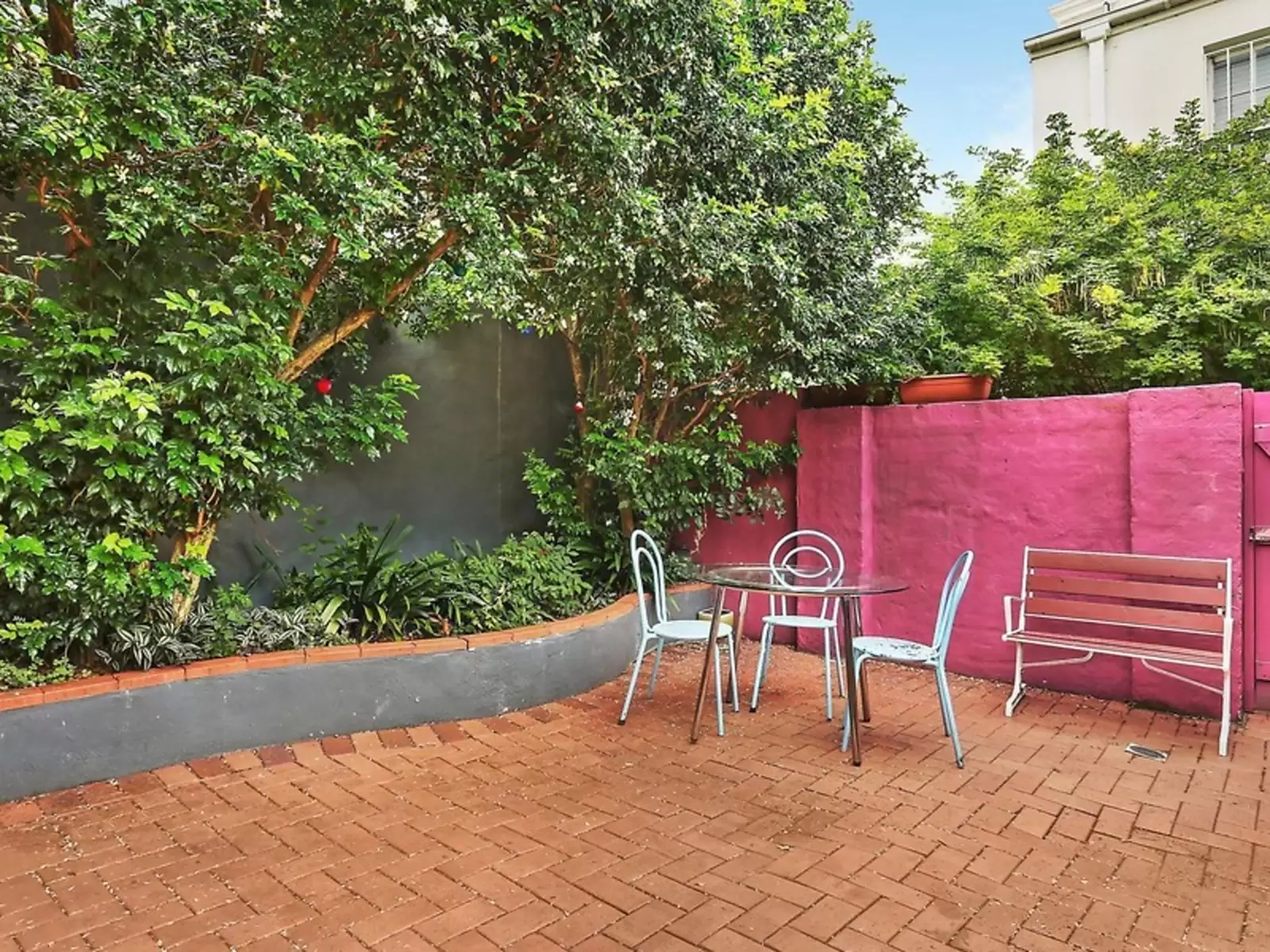 2 Jersey Road, Paddington Sold by Sydney Sotheby's International Realty - image 4