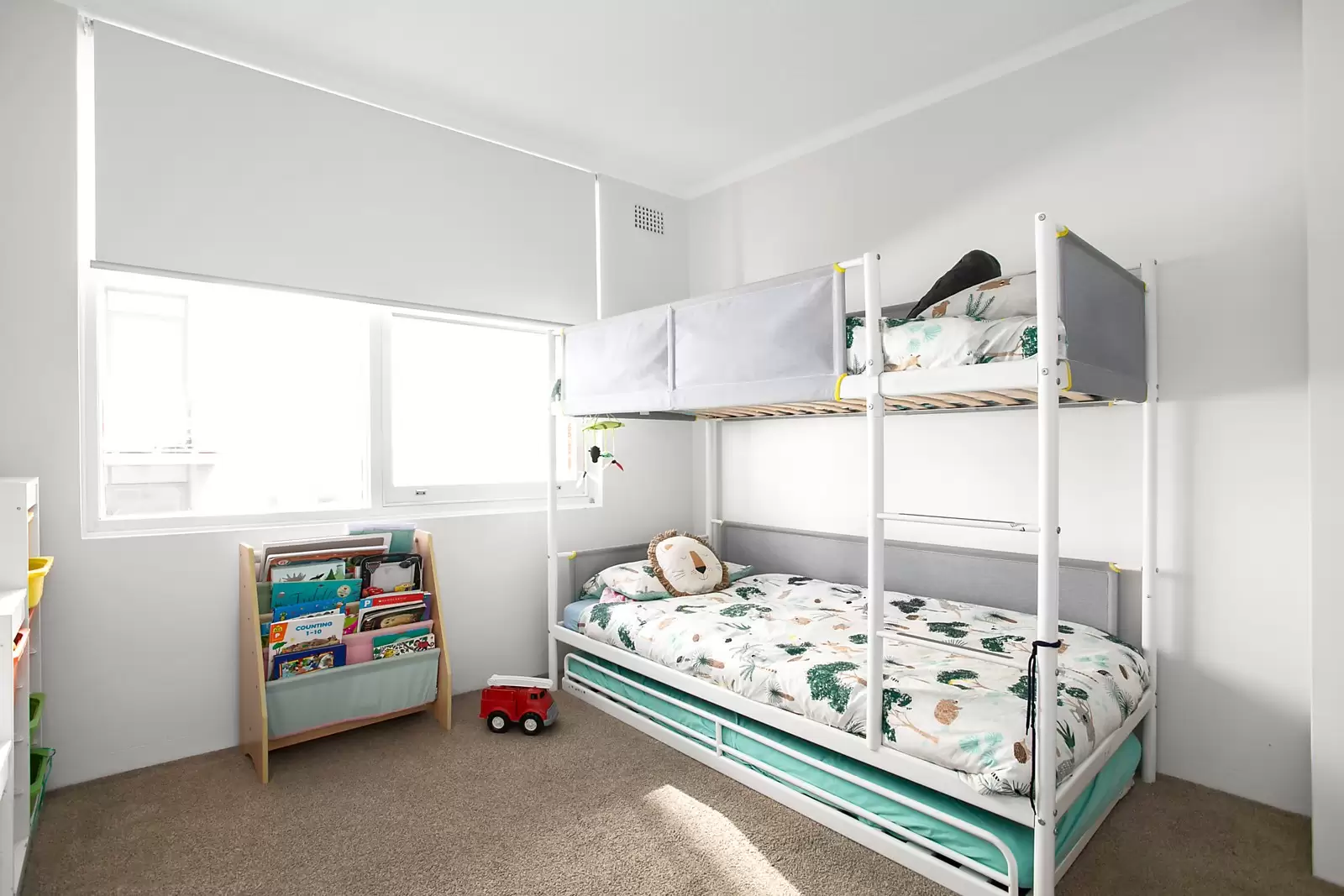 6/15 Byron Street, Coogee Sold by Sydney Sotheby's International Realty - image 5