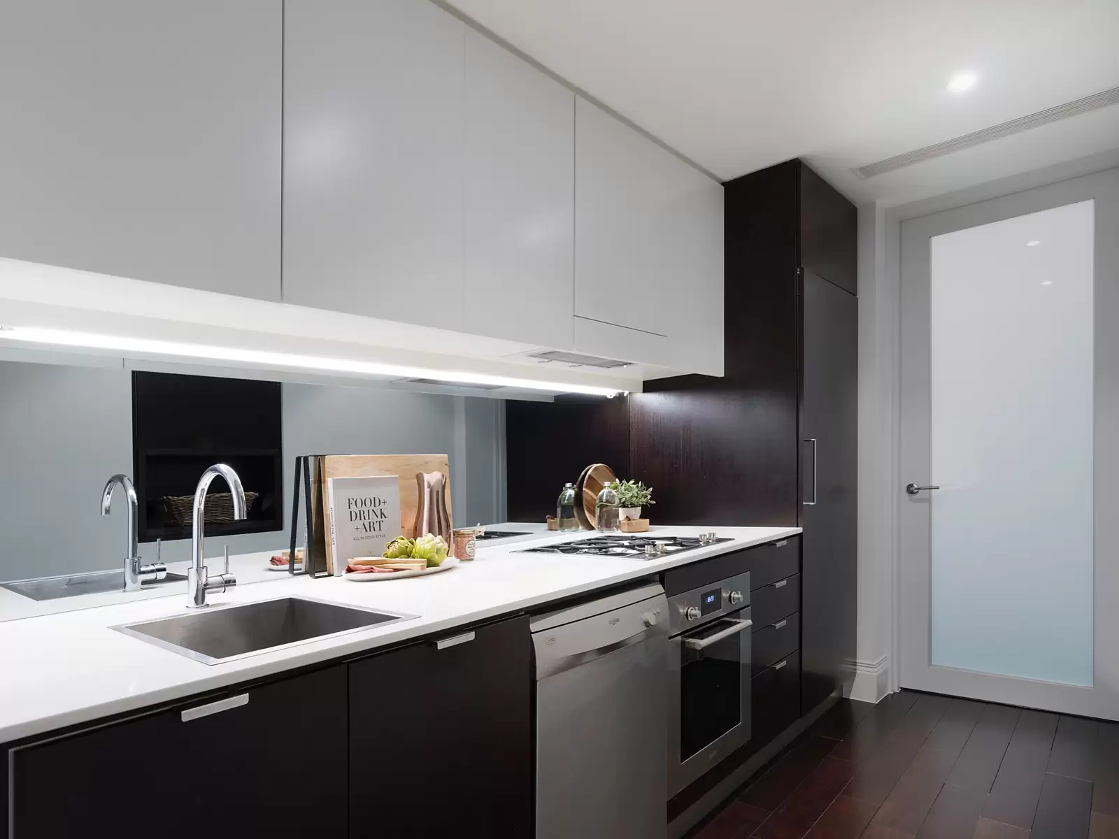 218/13-15 Bayswater Road, Potts Point Sold by Sydney Sotheby's International Realty - image 4