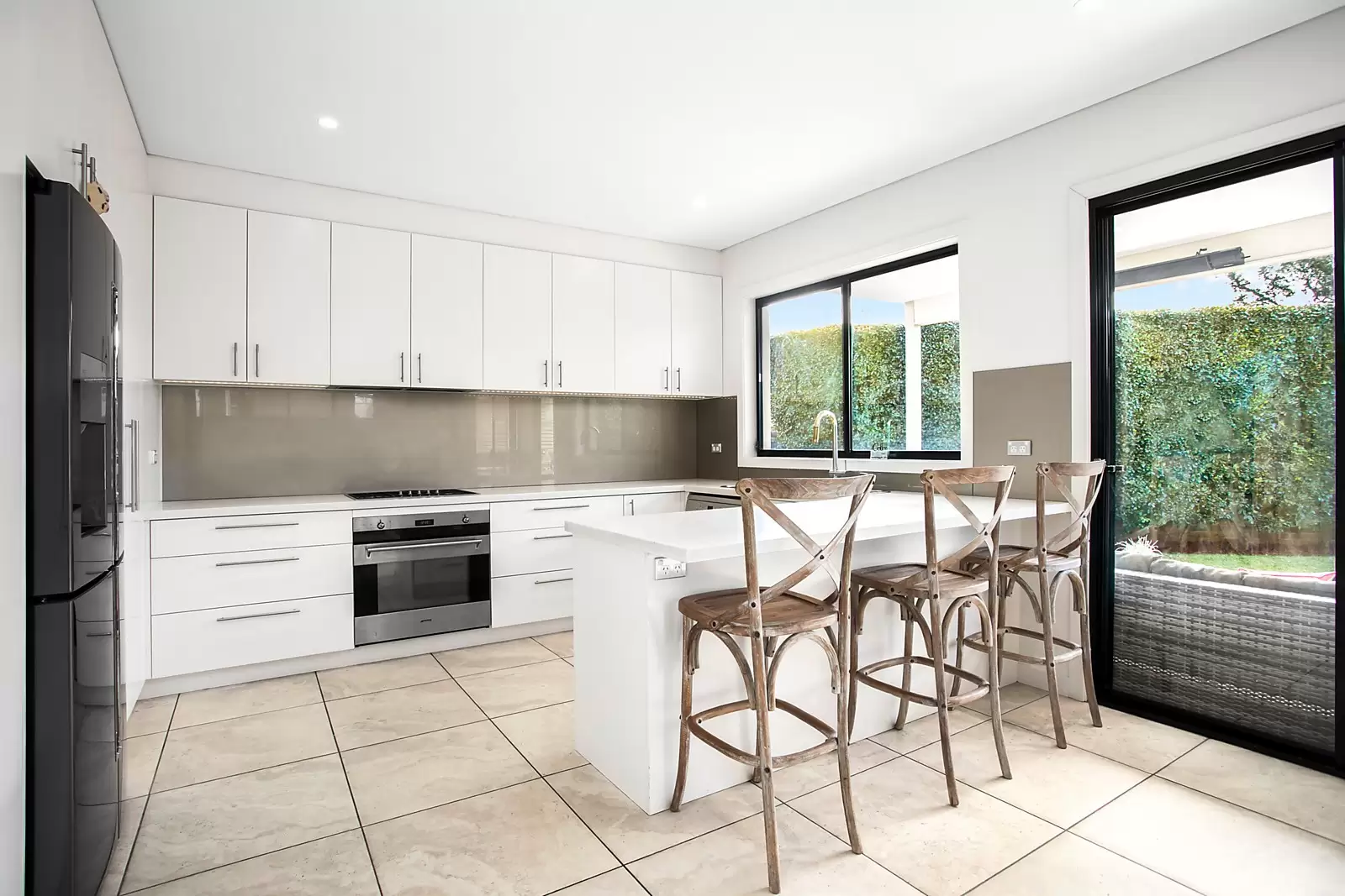 43 Heffron Road, Pagewood Sold by Sydney Sotheby's International Realty - image 4