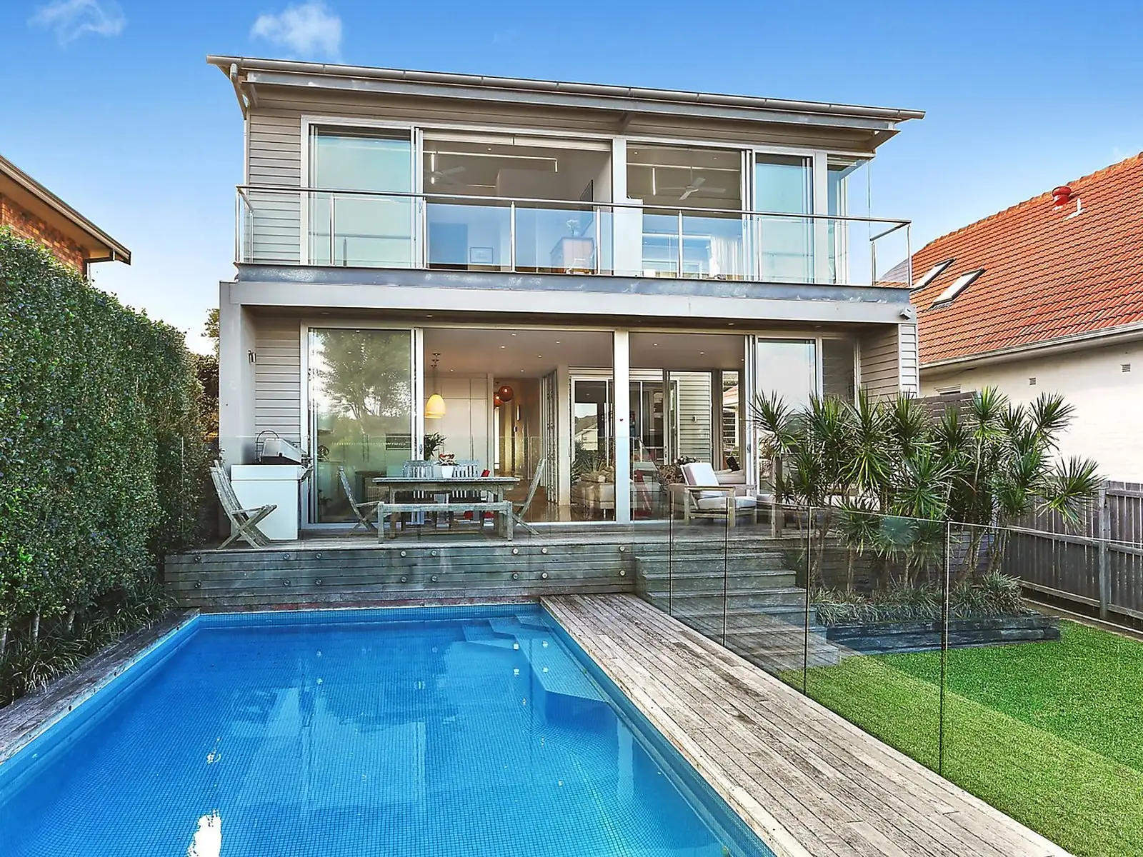 24 Battery Street, Coogee Sold by Sydney Sotheby's International Realty - image 1