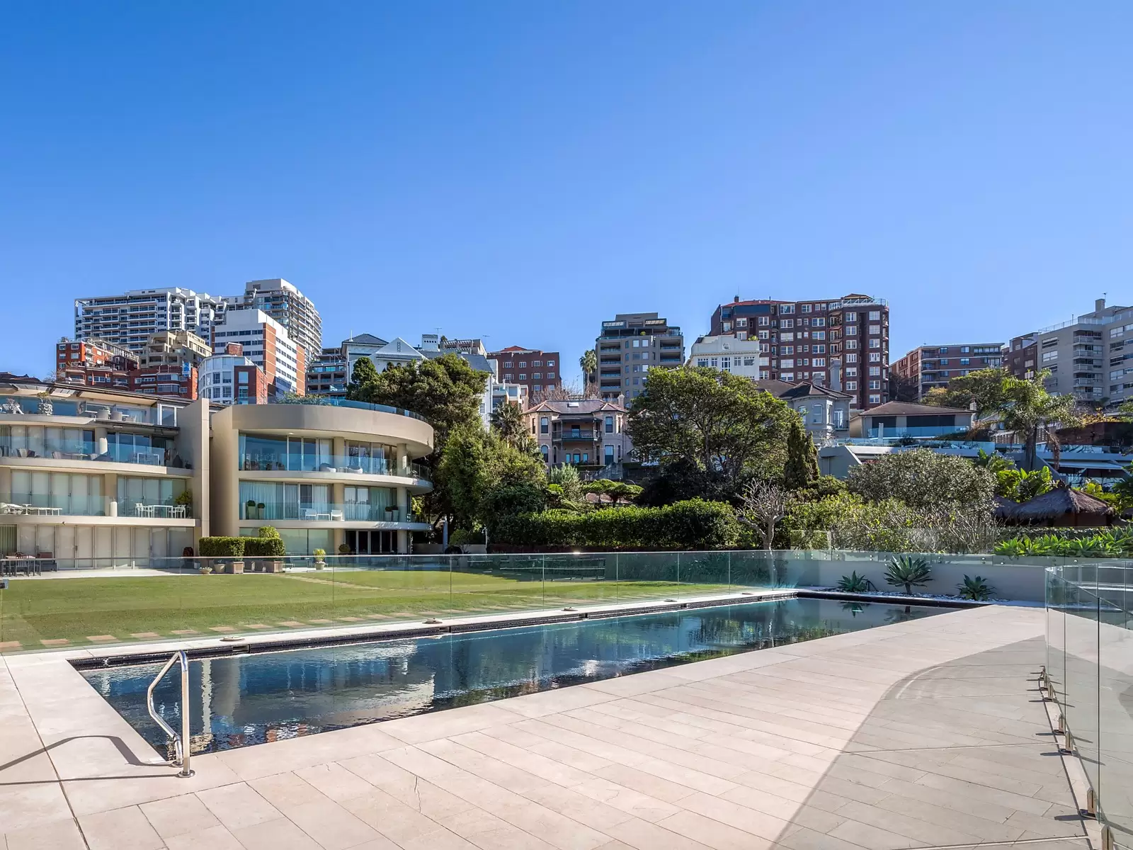 28 Billyard Avenue, Elizabeth Bay Sold by Sydney Sotheby's International Realty - image 5