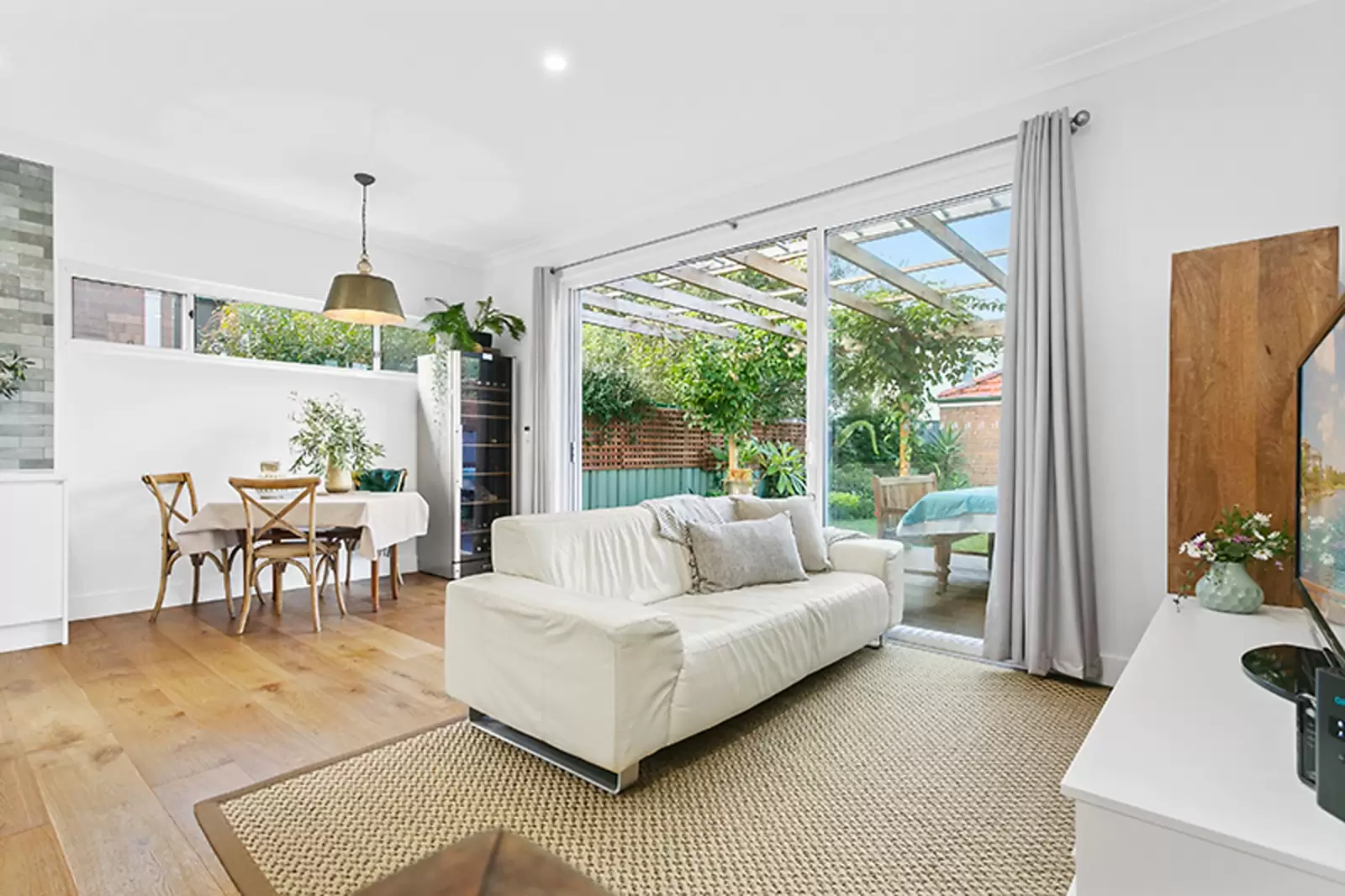 51 Garrett Street, Maroubra Sold by Sydney Sotheby's International Realty - image 3