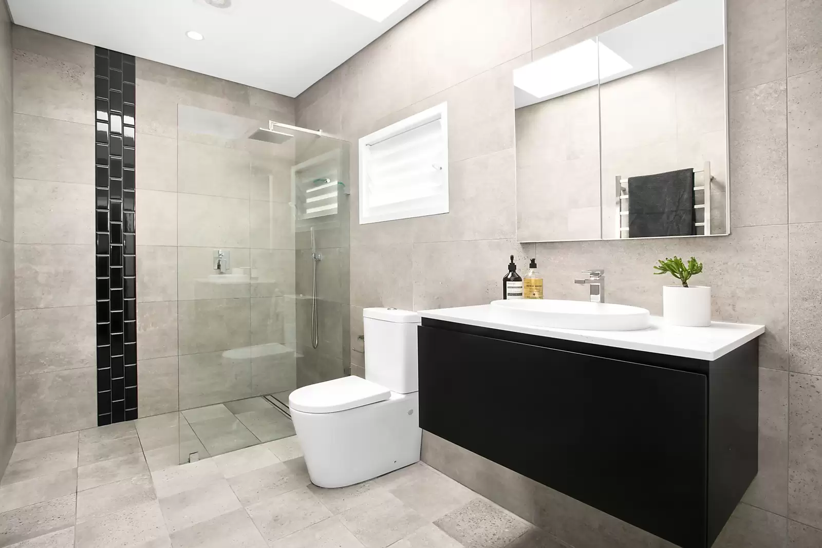127 Todman Avenue, Kensington Sold by Sydney Sotheby's International Realty - image 9
