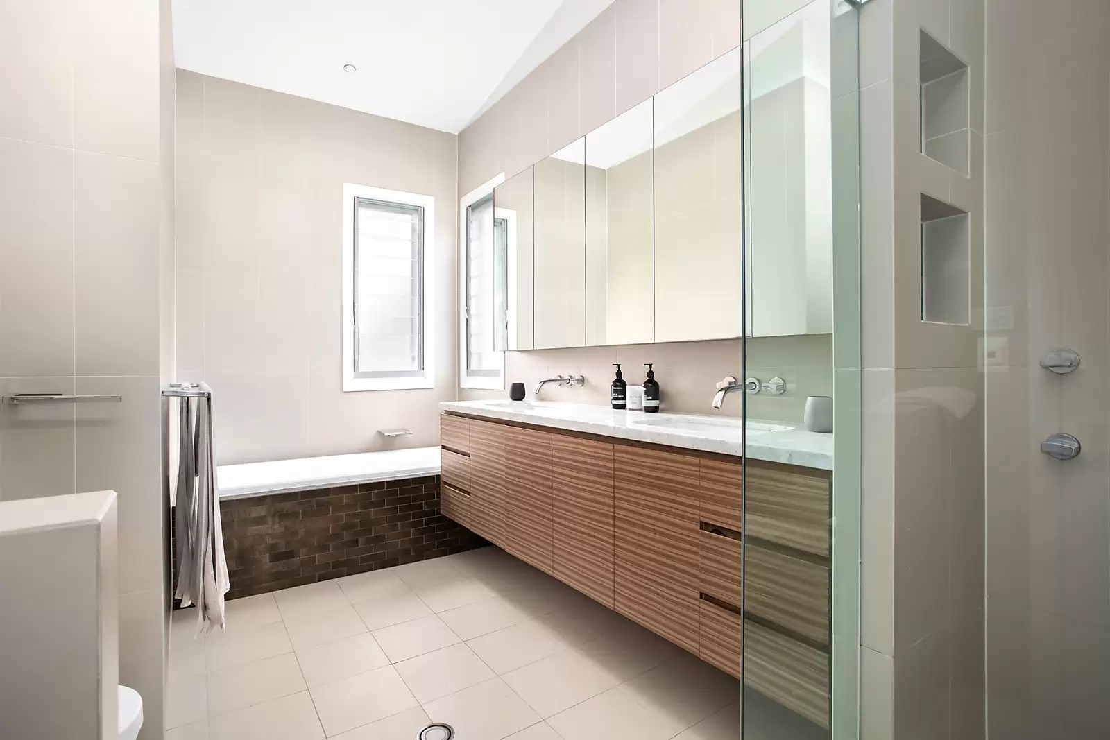 20 Abbotford Street, Kensington Sold by Sydney Sotheby's International Realty - image 8