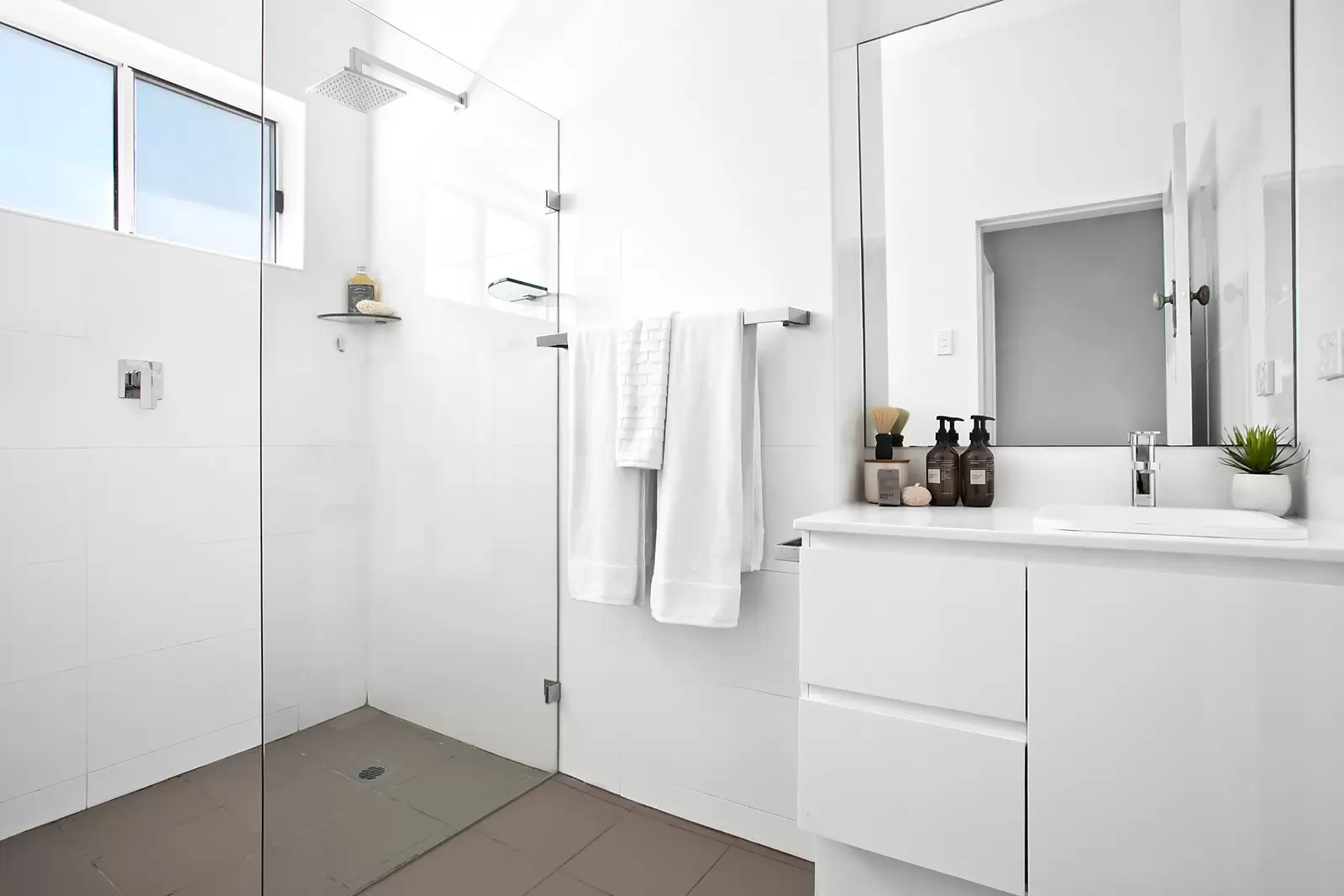 29 Fern Street, Clovelly Sold by Sydney Sotheby's International Realty - image 11