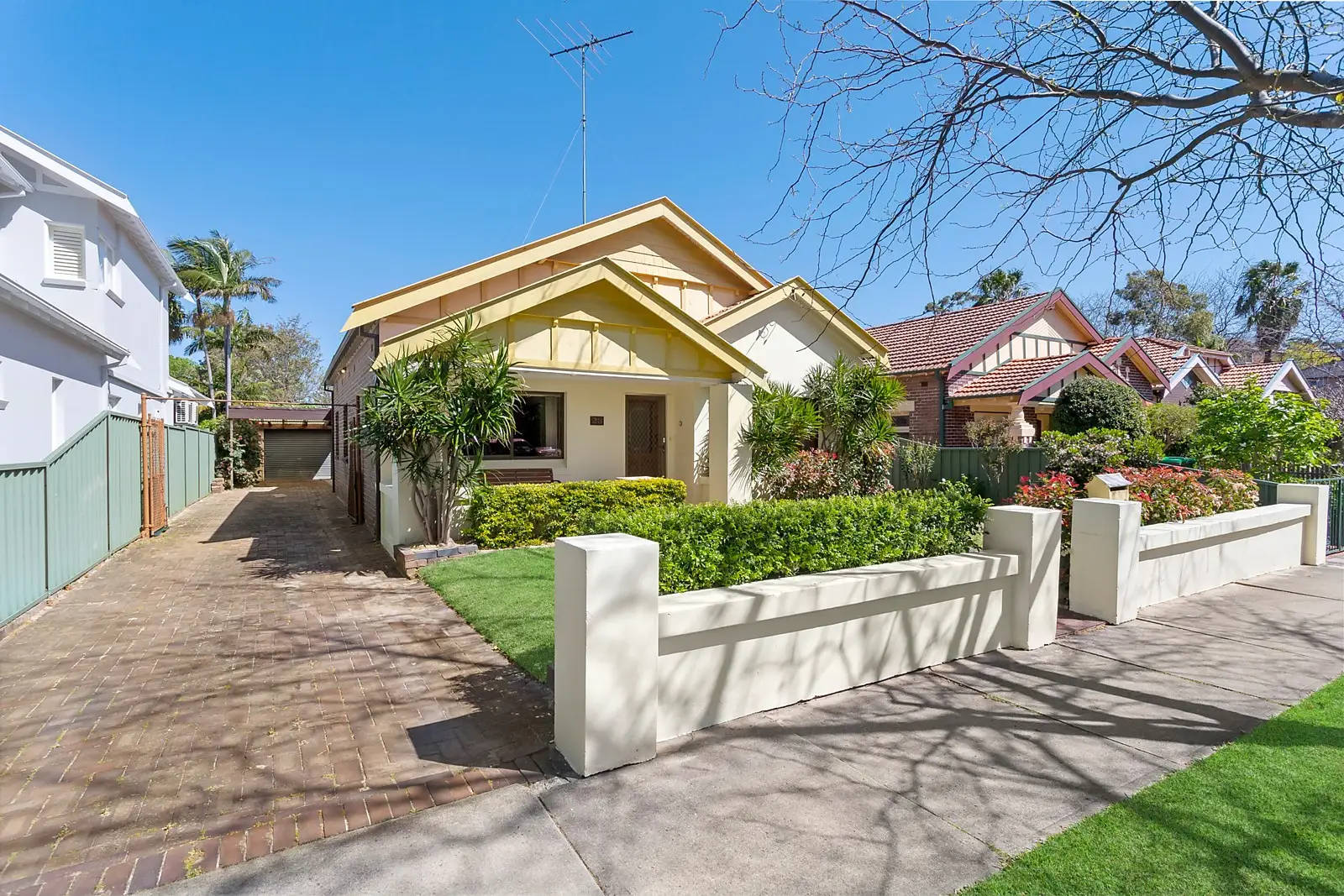 23 Goodrich Avenue, Kingsford Sold by Sydney Sotheby's International Realty - image 1