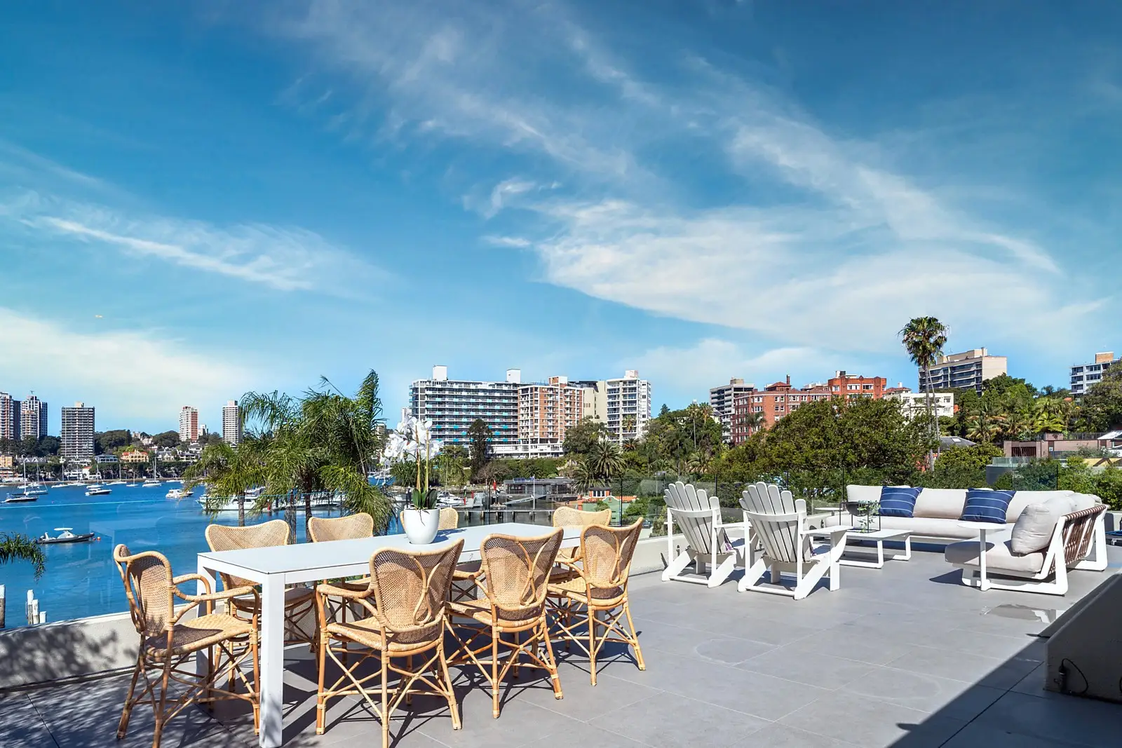 4/12-16 Billyard Avenue, Elizabeth Bay Sold by Sydney Sotheby's International Realty - image 2