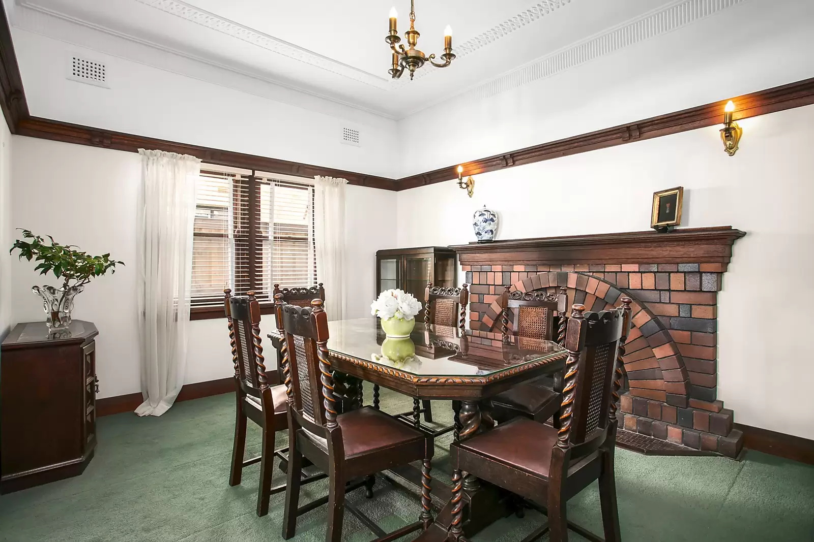 106 Mons Avenue, Maroubra Sold by Sydney Sotheby's International Realty - image 4