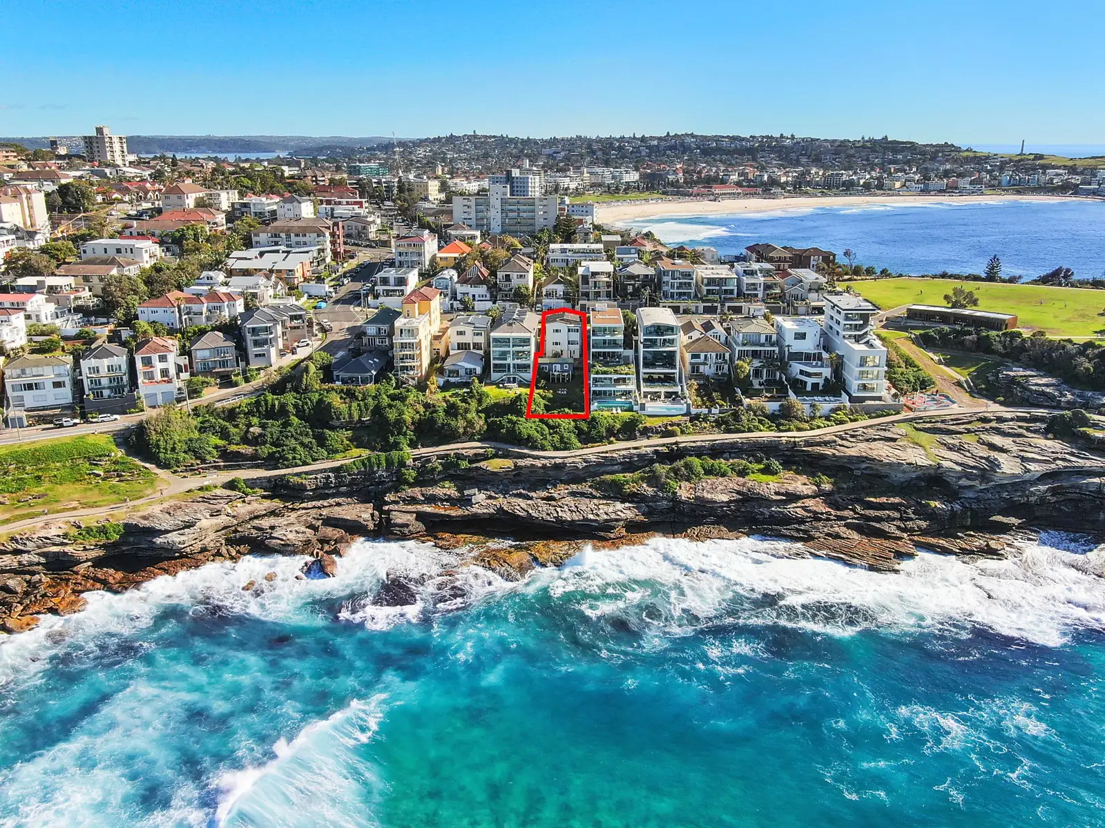 9 Kenneth Street, Tamarama Sold by Sydney Sotheby's International Realty - image 1
