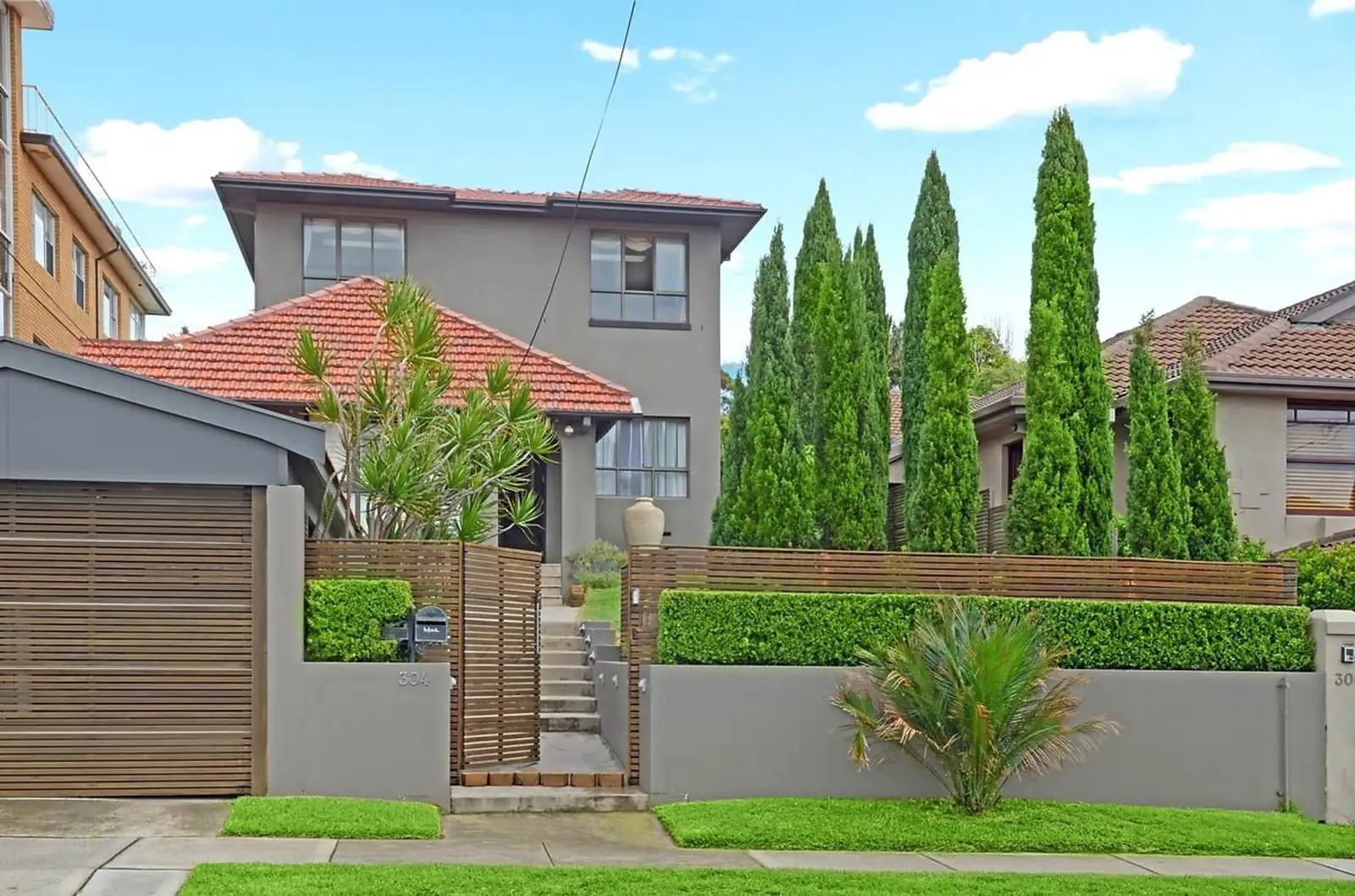 304 Military Road, Dover Heights Sold by Sydney Sotheby's International Realty - image 1