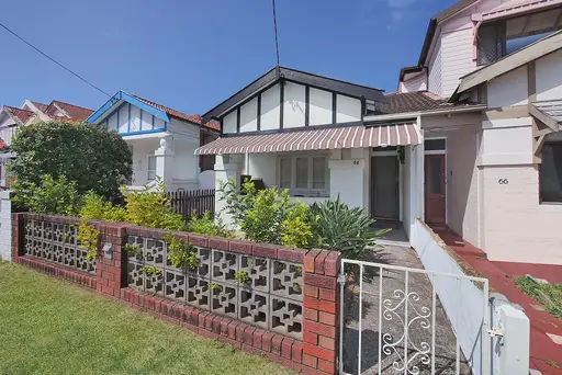 64 Glenayr Avenue, North Bondi Sold by Sydney Sotheby's International Realty