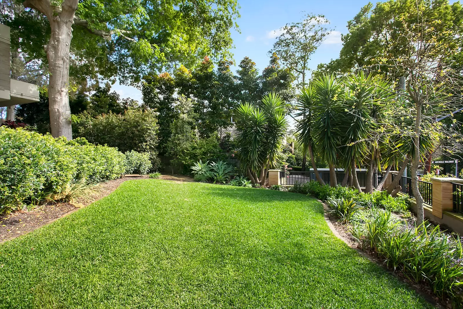 1/14-18 Coonanbarra Road, Wahroonga Sold by Sydney Sotheby's International Realty - image 11
