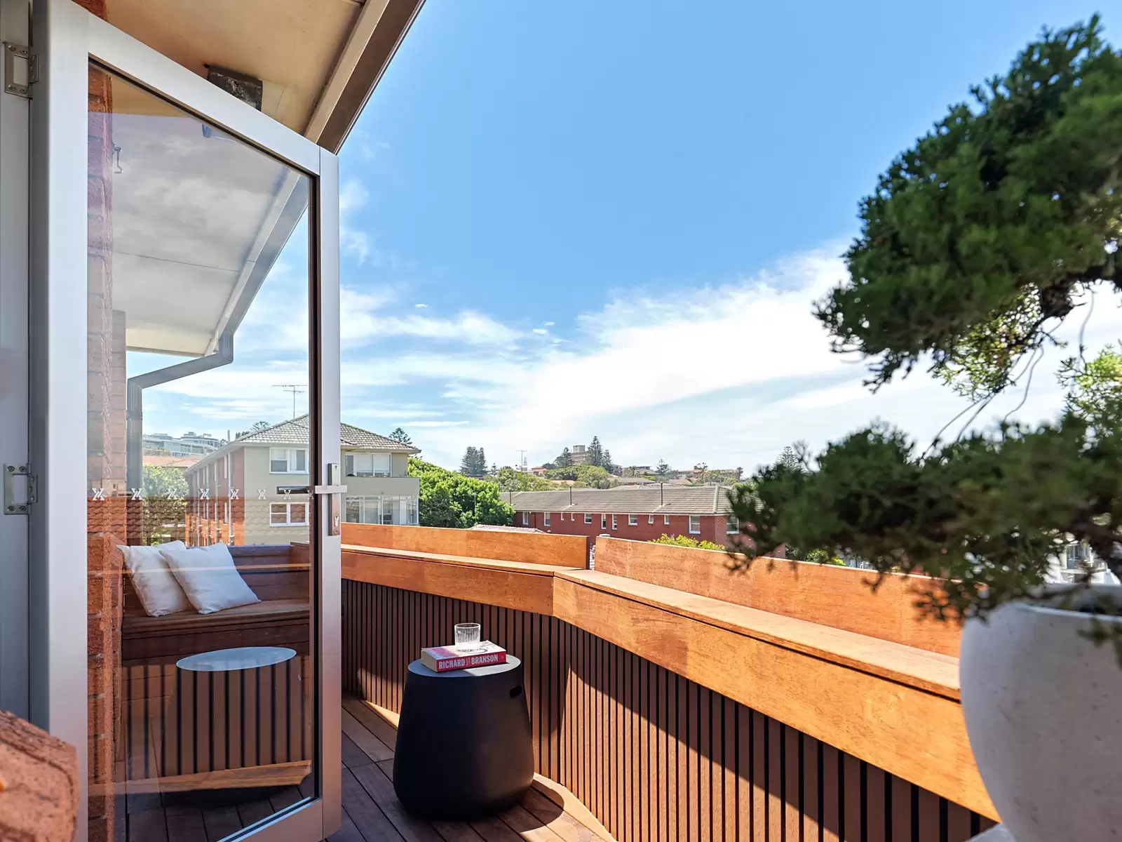 5/19 Diamond Bay Road, Vaucluse Sold by Sydney Sotheby's International Realty - image 7