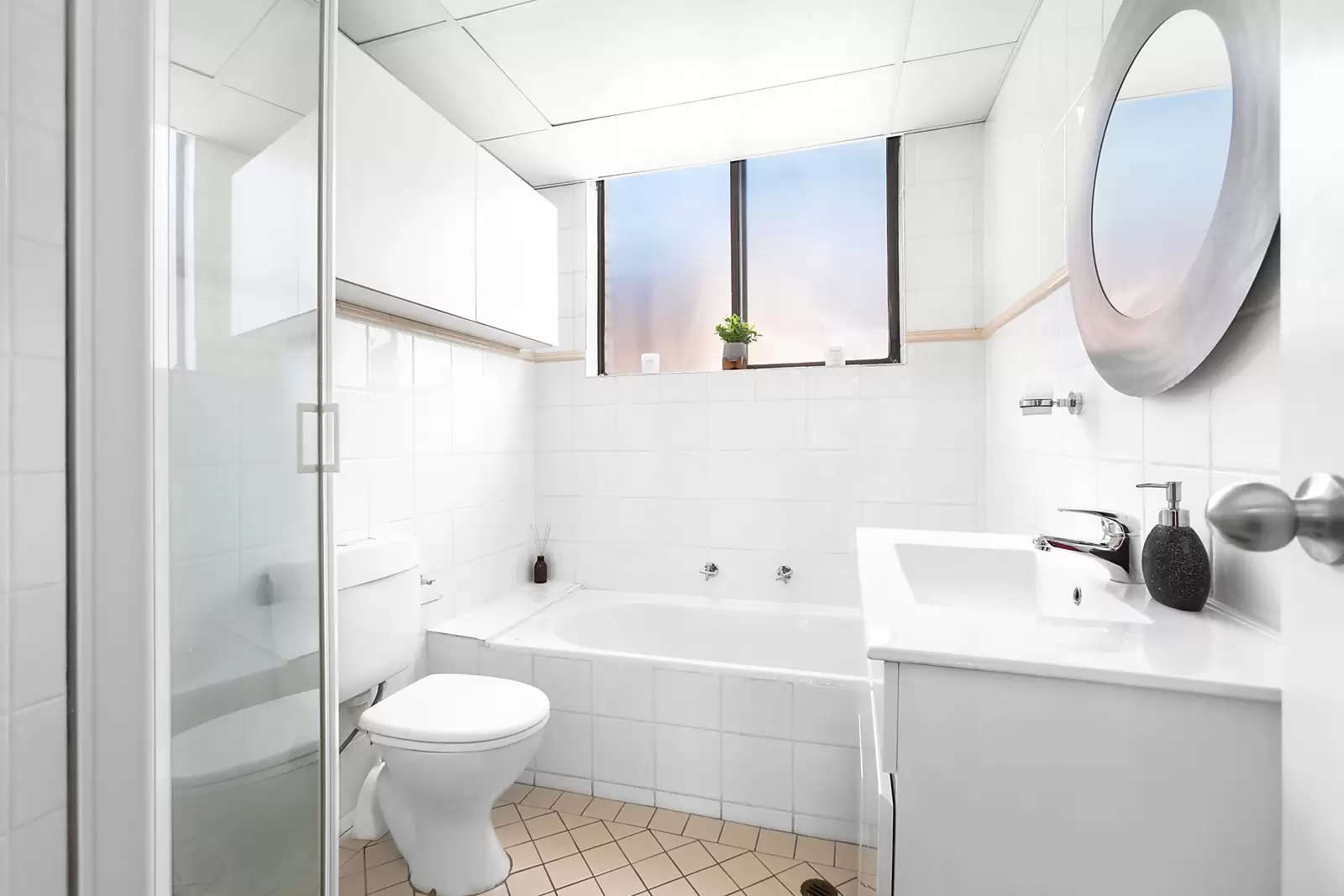 27/22 Tunbridge Street, Mascot Sold by Sydney Sotheby's International Realty - image 6