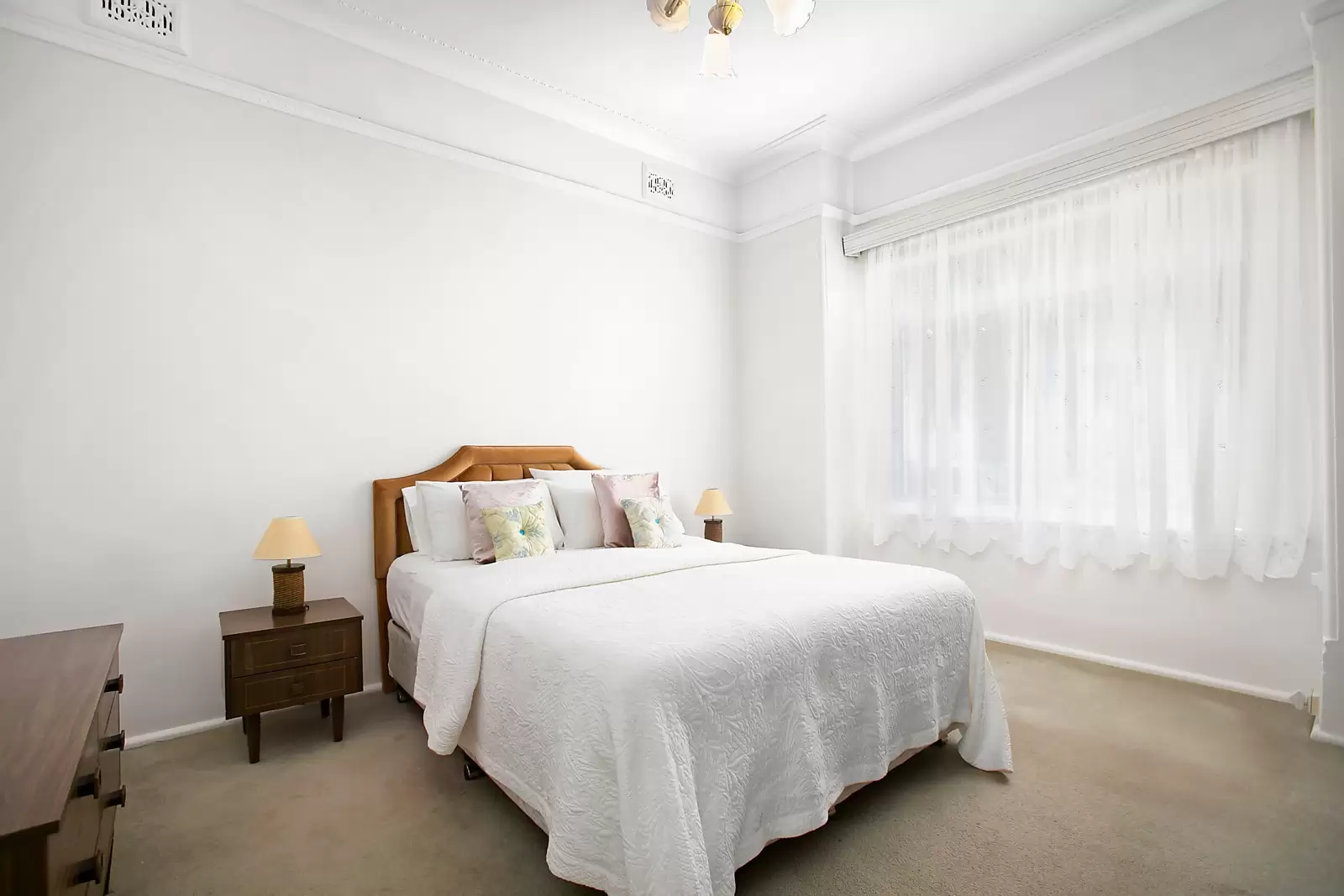 39 Milroy Avenue, Kensington Sold by Sydney Sotheby's International Realty - image 8