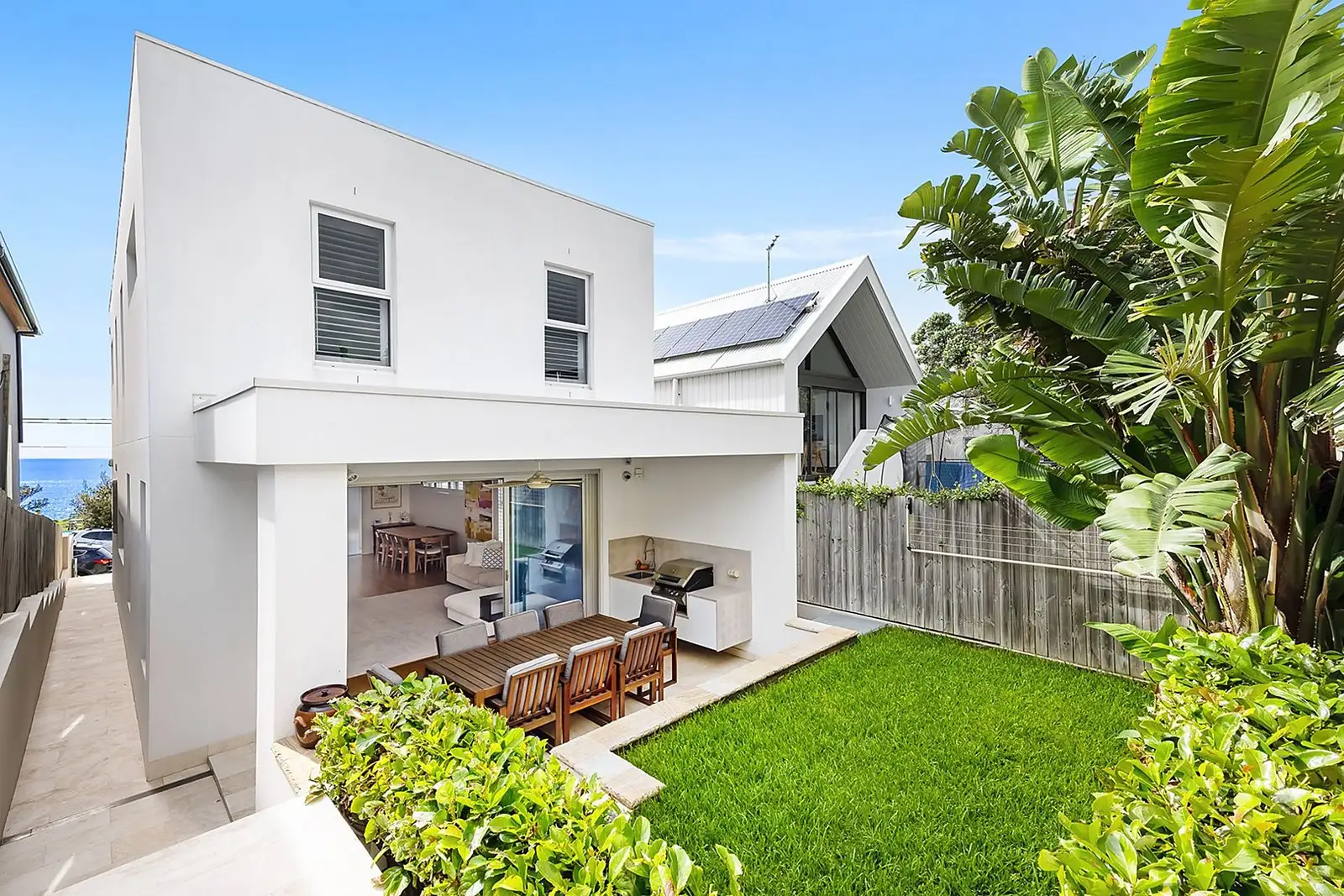 14 Ocean Street, Clovelly Sold by Sydney Sotheby's International Realty - image 2