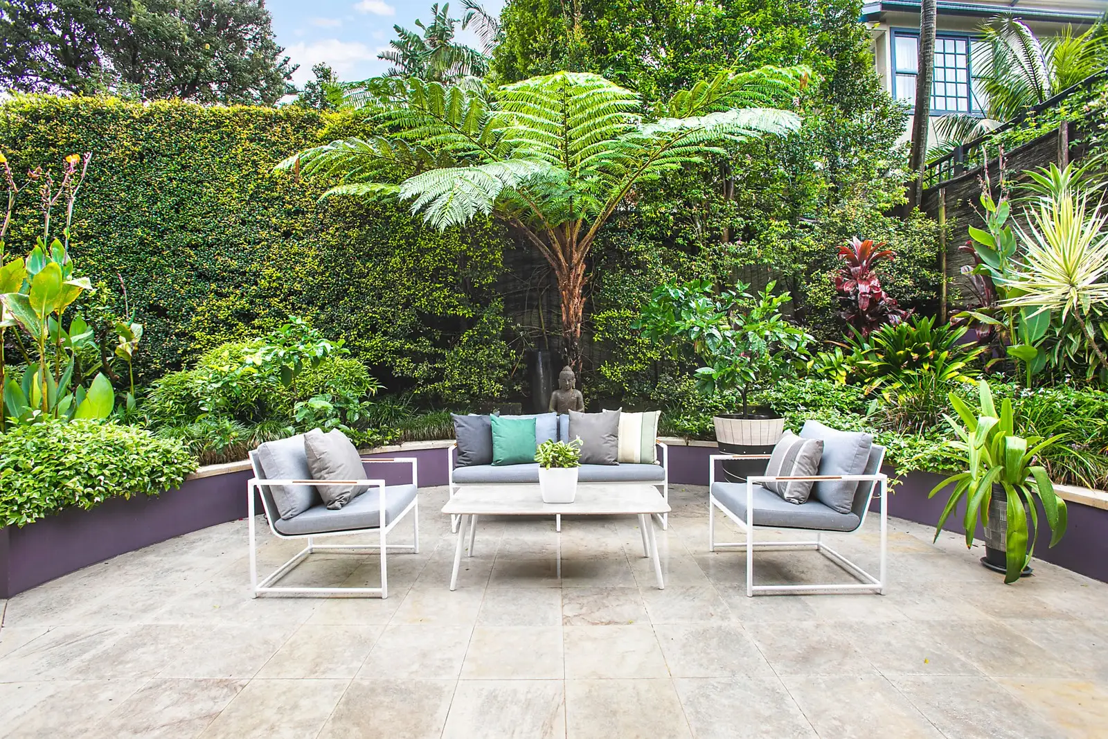 12 Woodland Street, Coogee Sold by Sydney Sotheby's International Realty - image 2