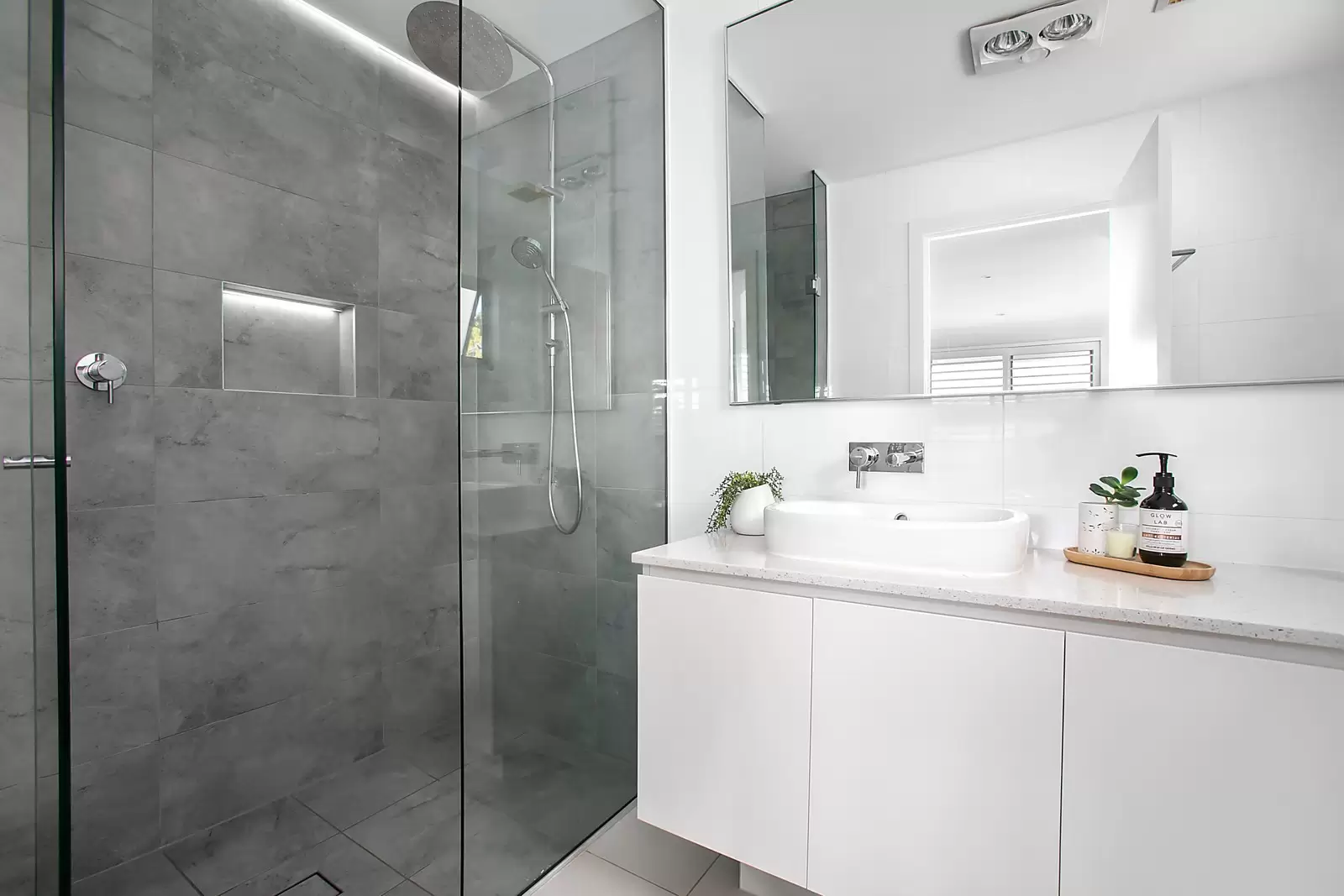 4 Fairsky Street, South Coogee Sold by Sydney Sotheby's International Realty - image 8